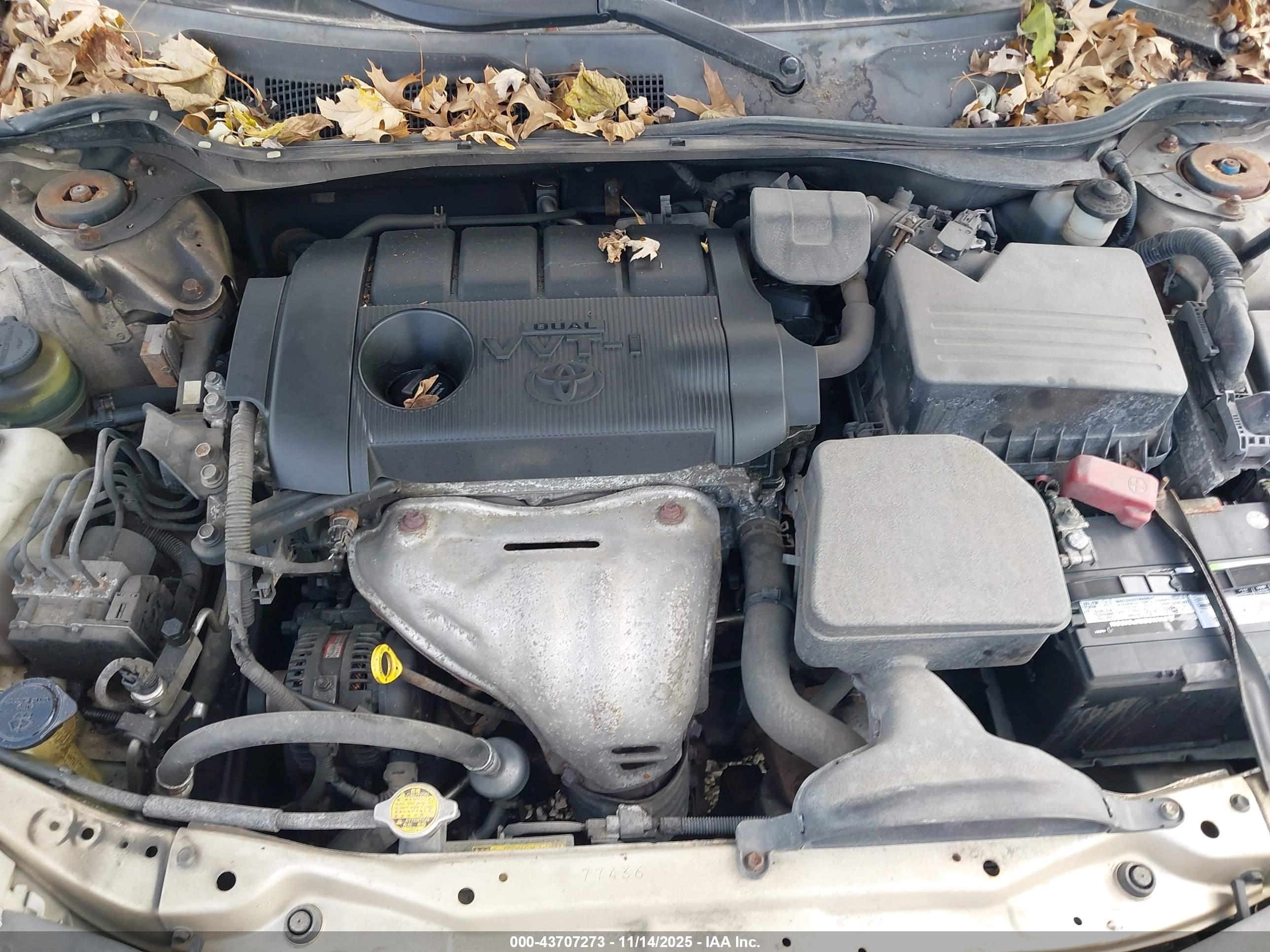 TOYOTA CAMRY image 10