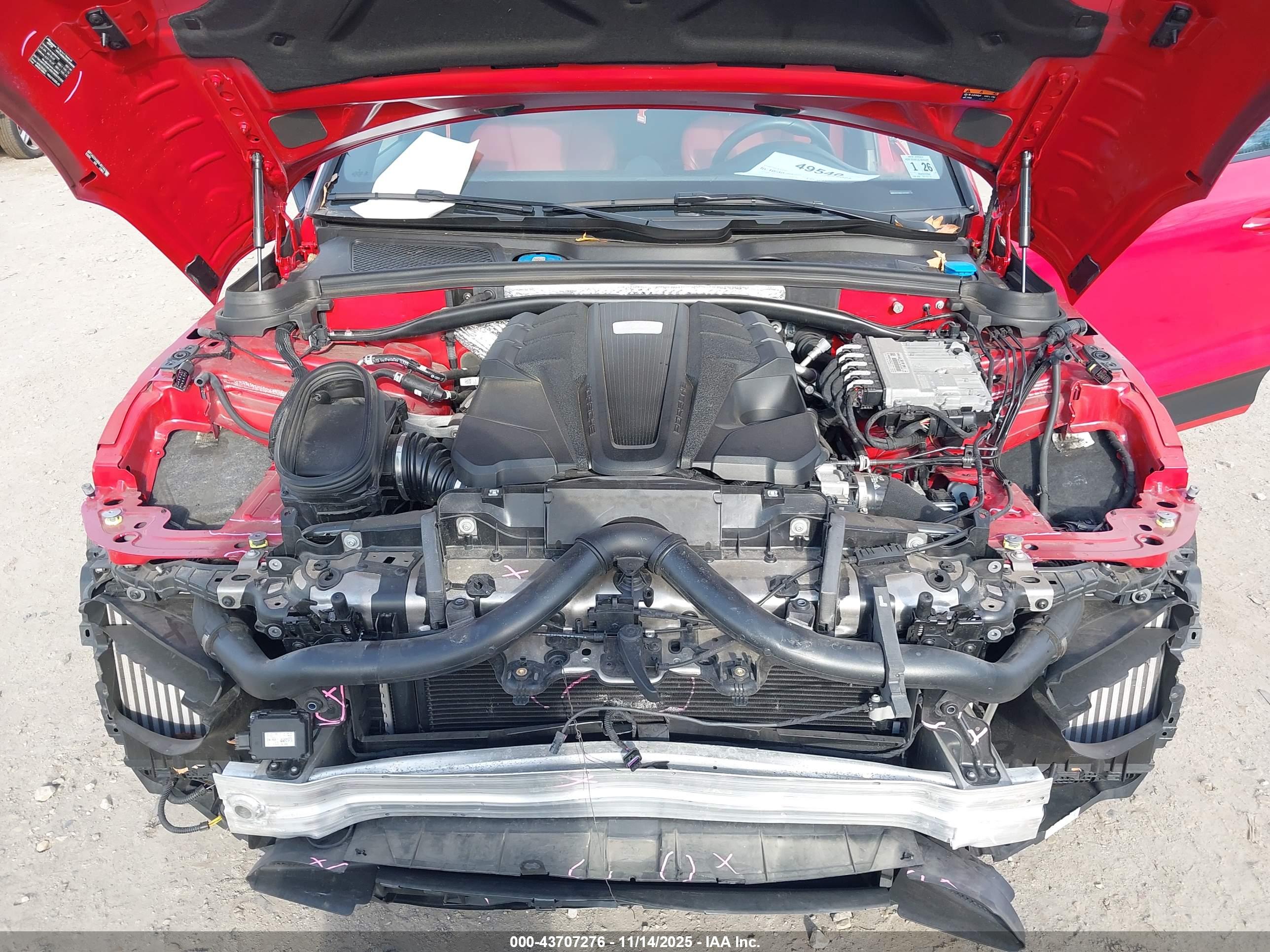 PORSCHE MACAN image 10