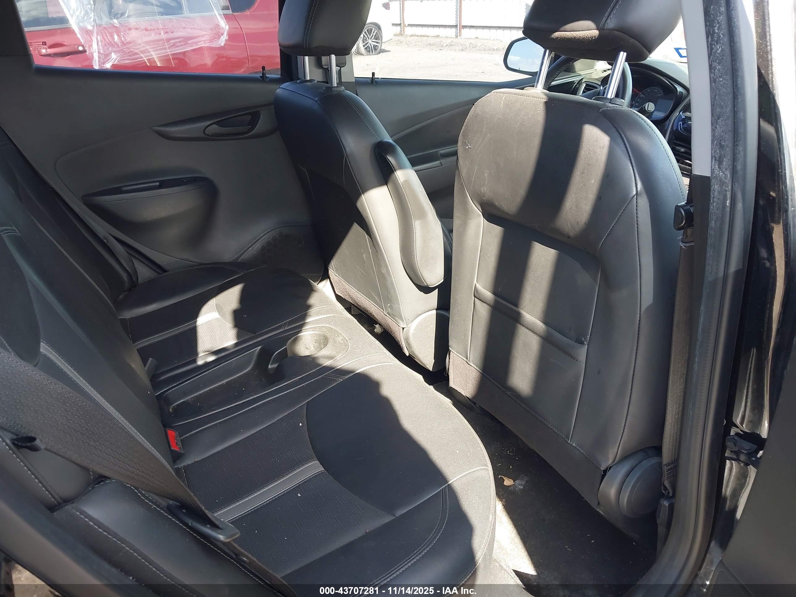 CHEVROLET SPARK image 8