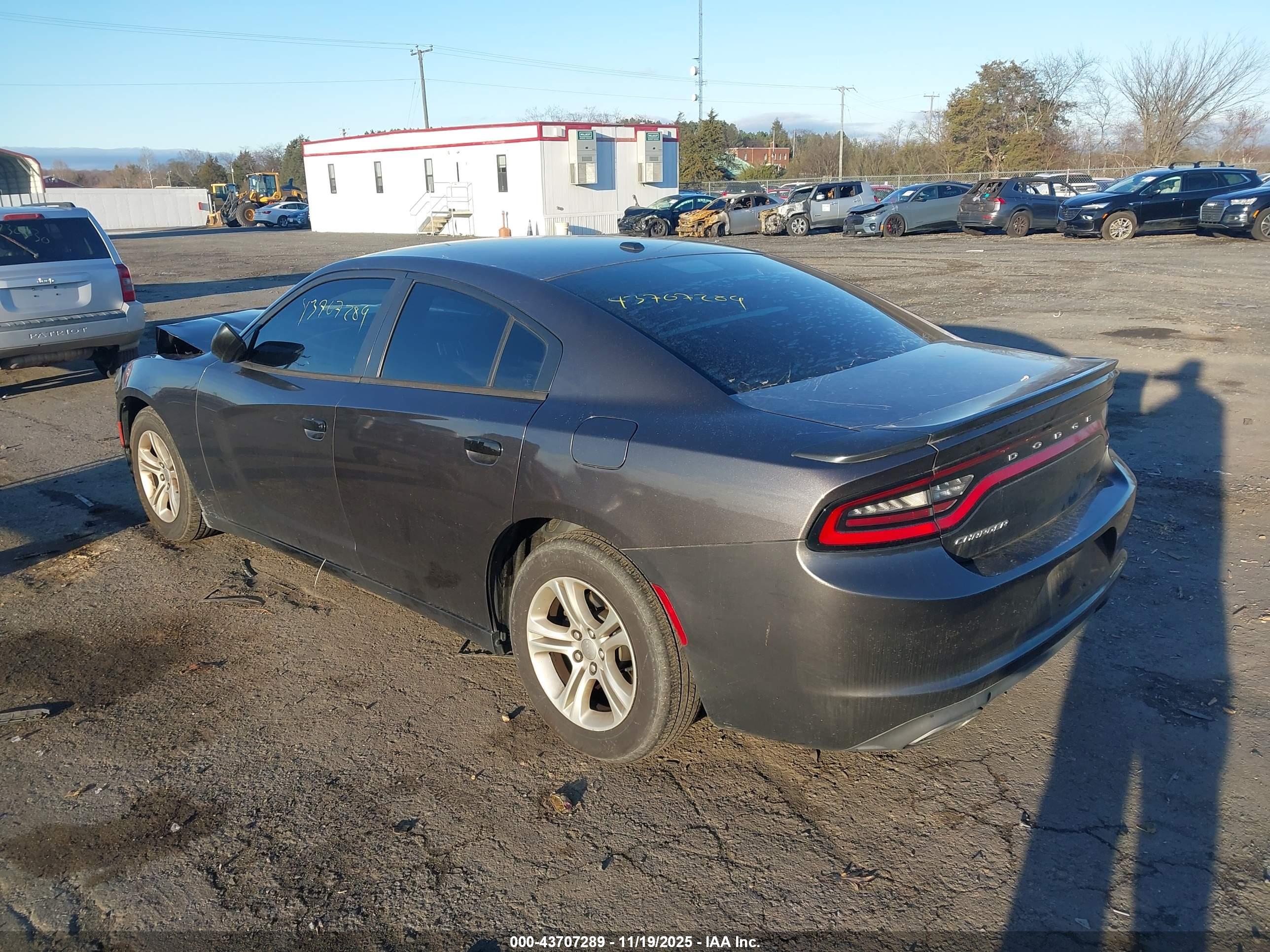 DODGE CHARGER image 3