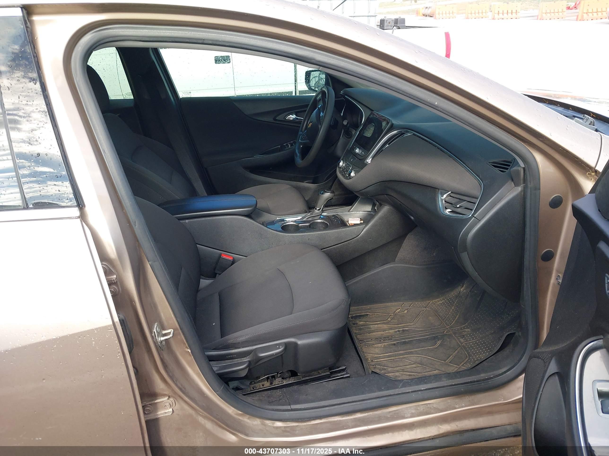 CHEVROLET MALIBU image 5