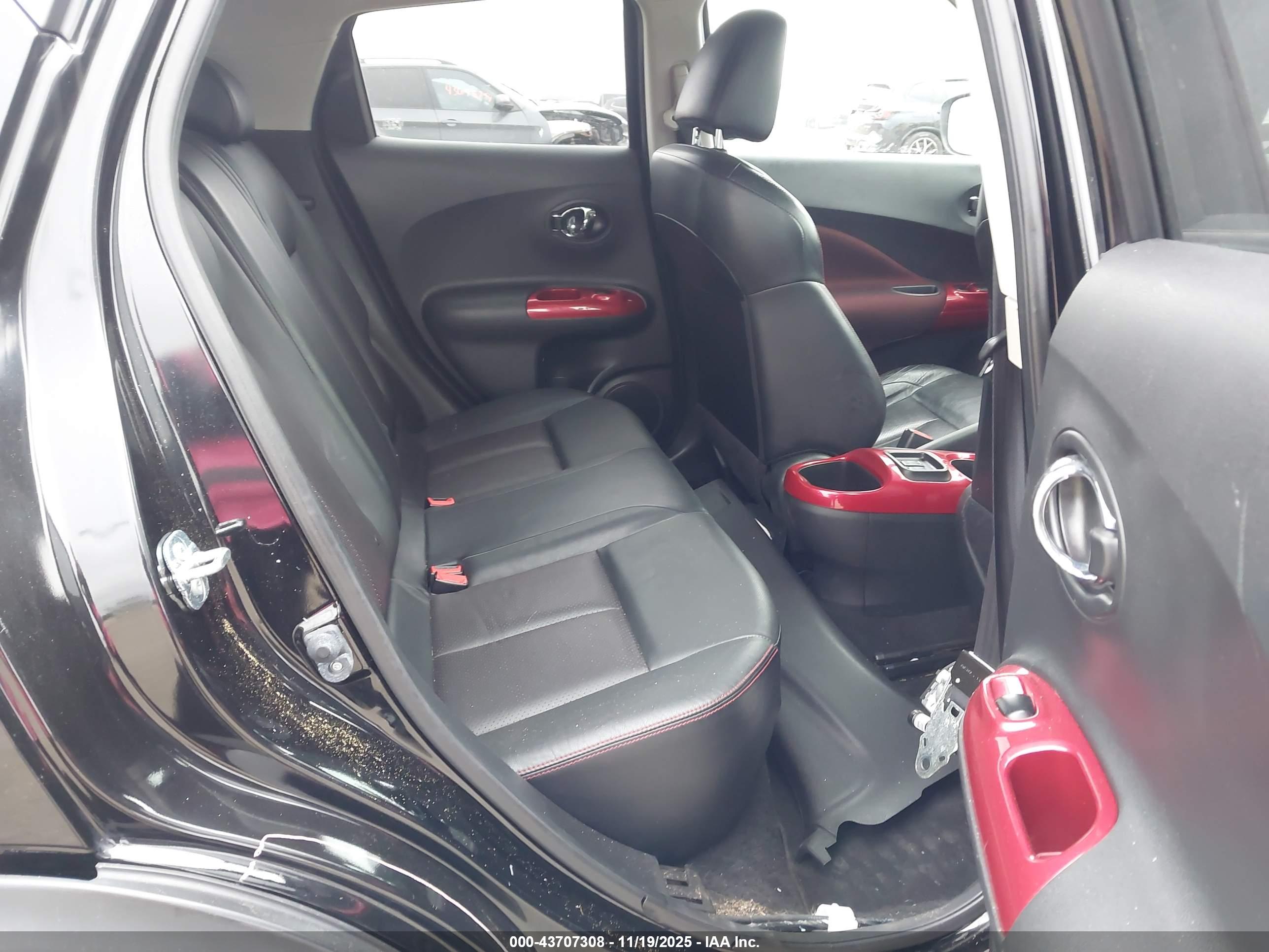NISSAN JUKE image 8