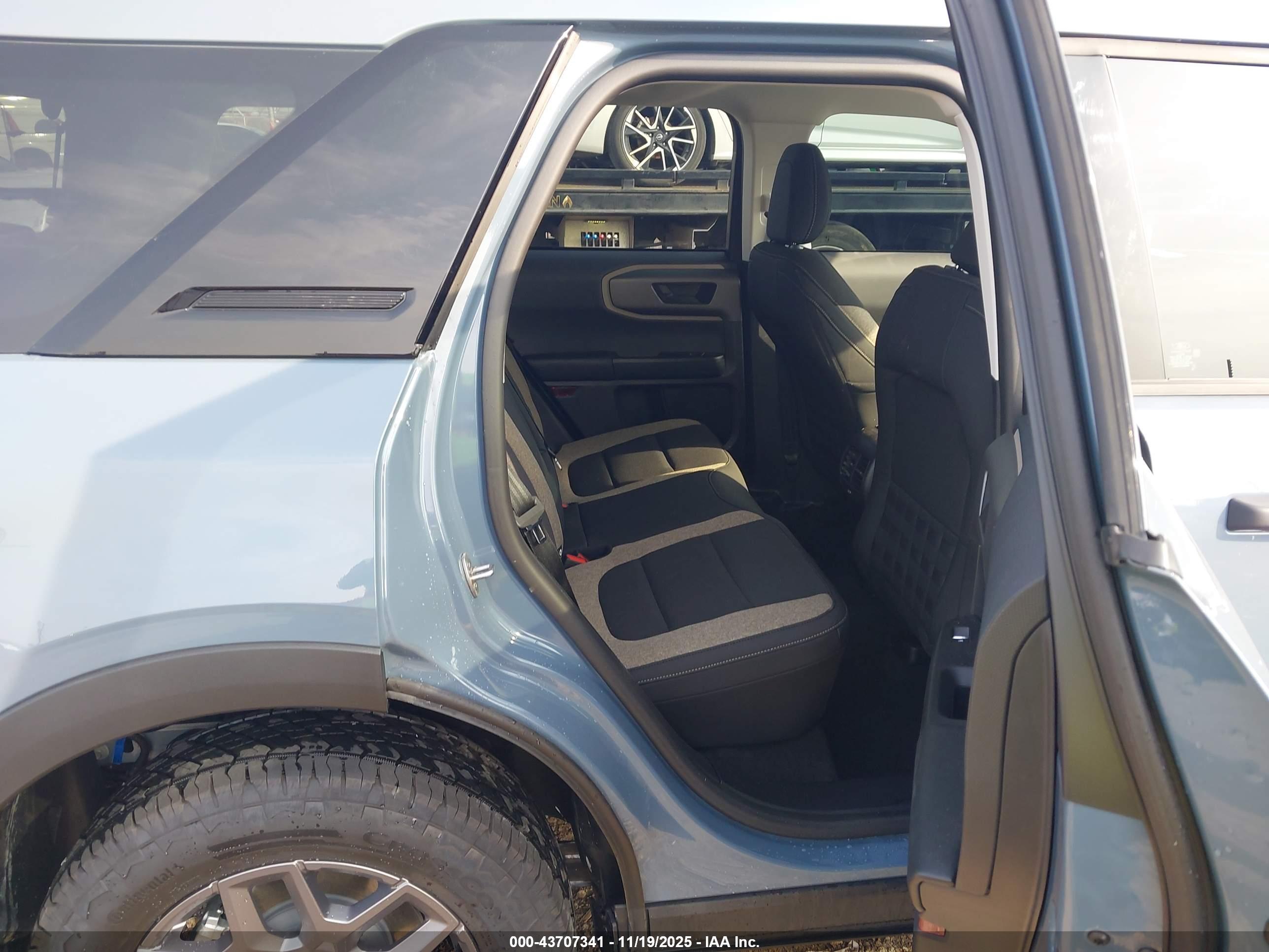 FORD BRONCO image 8