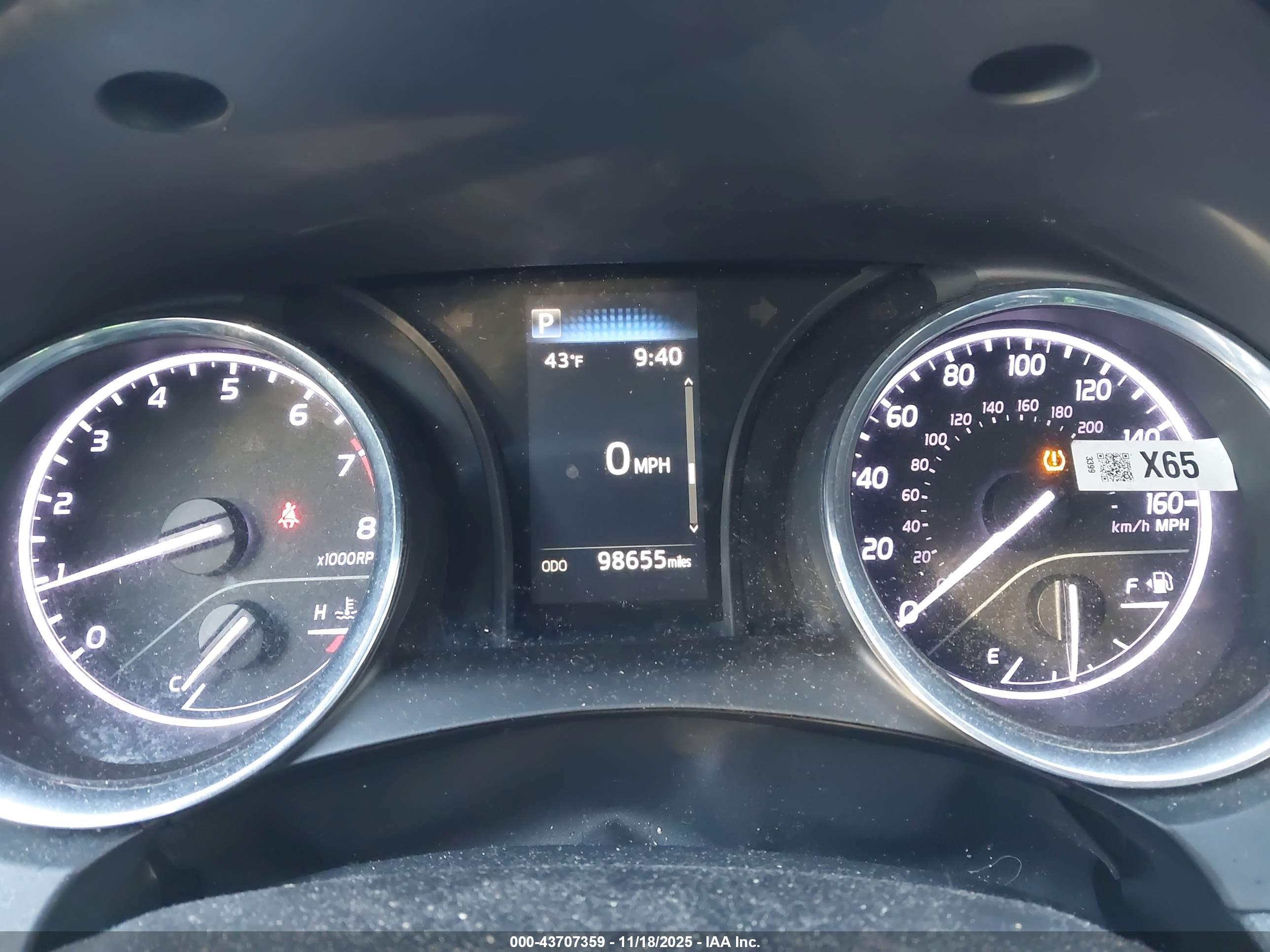TOYOTA CAMRY image 7