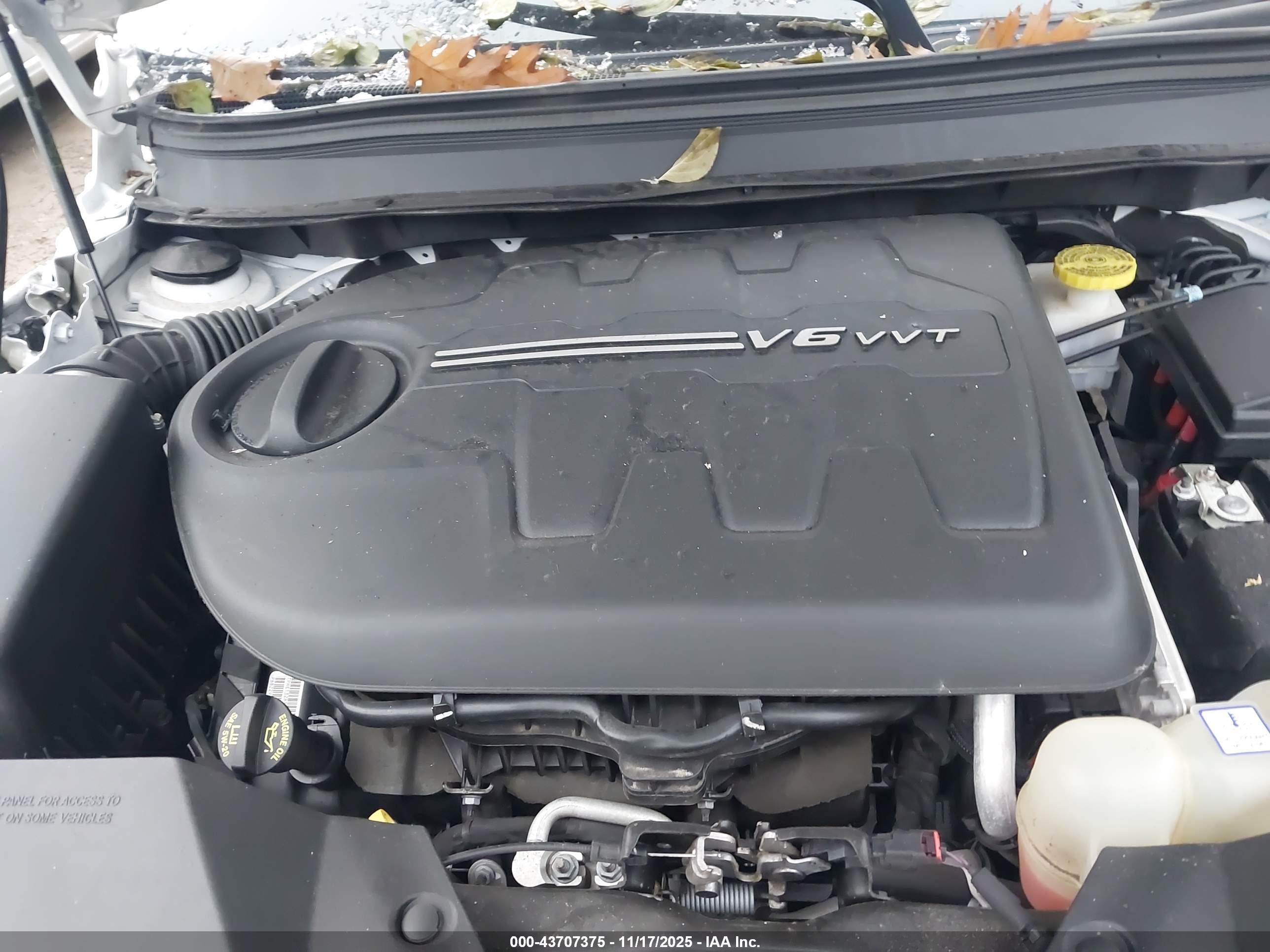 JEEP CHEROKEE image 10