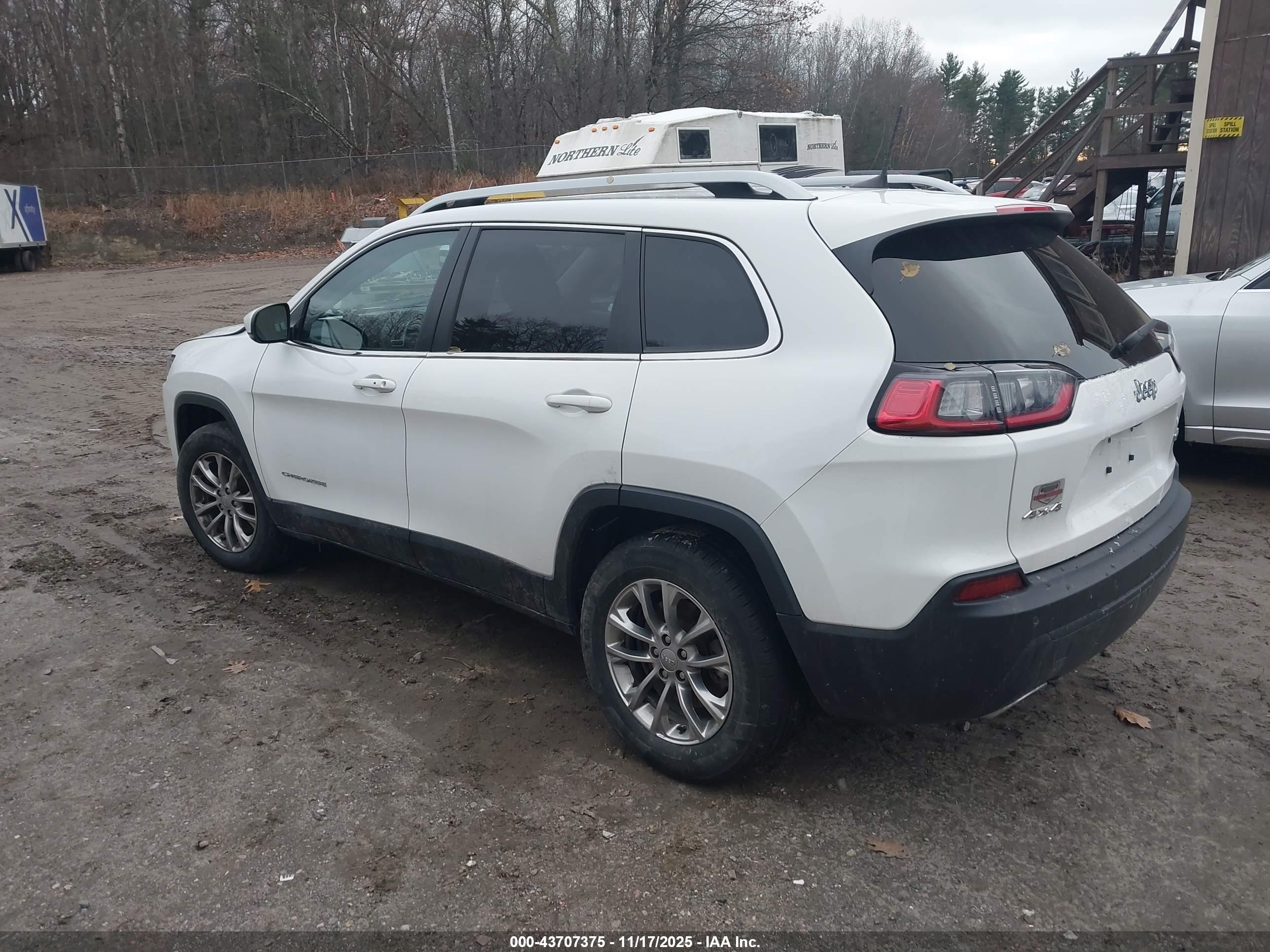 JEEP CHEROKEE image 3