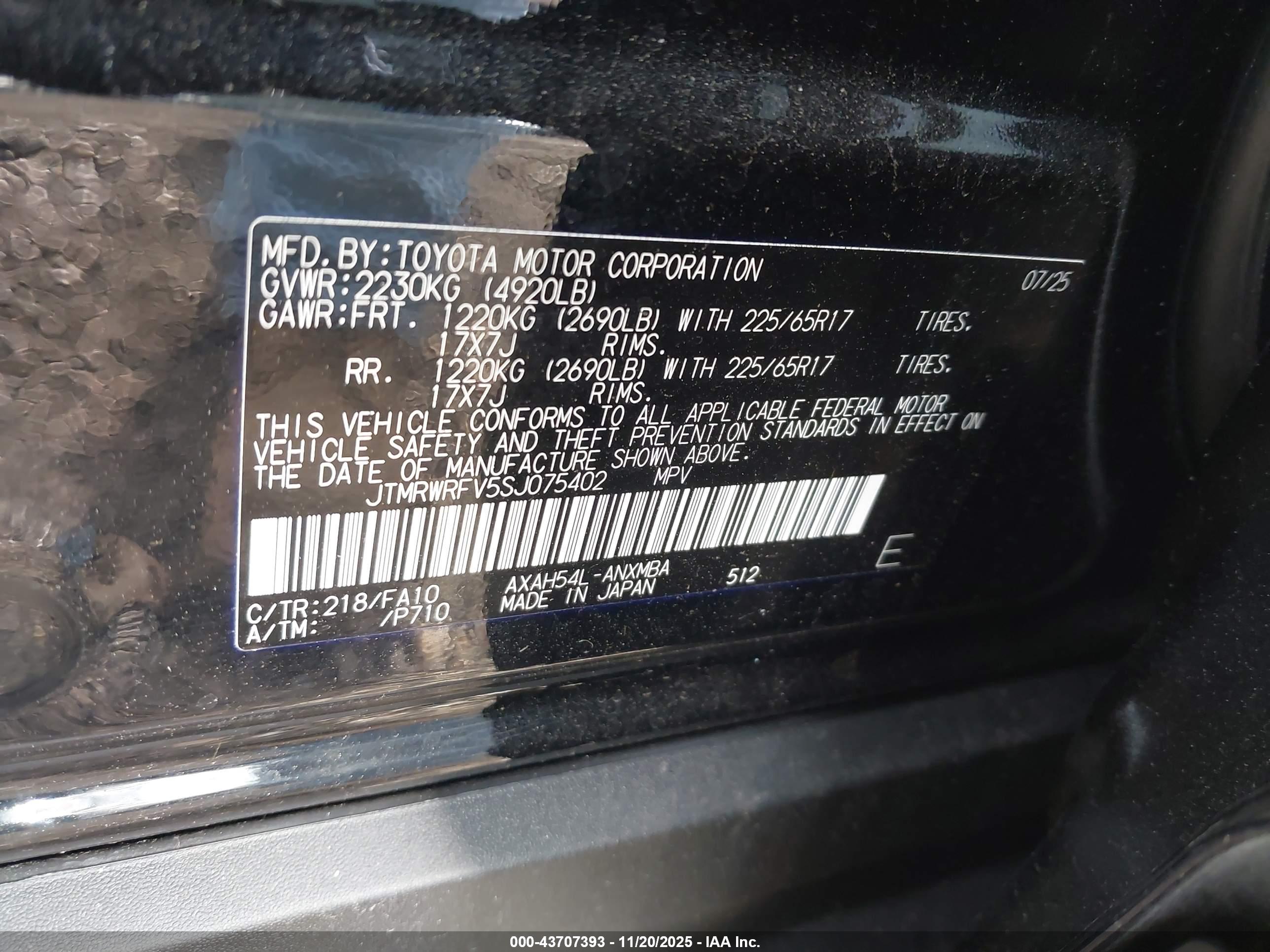 TOYOTA RAV4 image 9