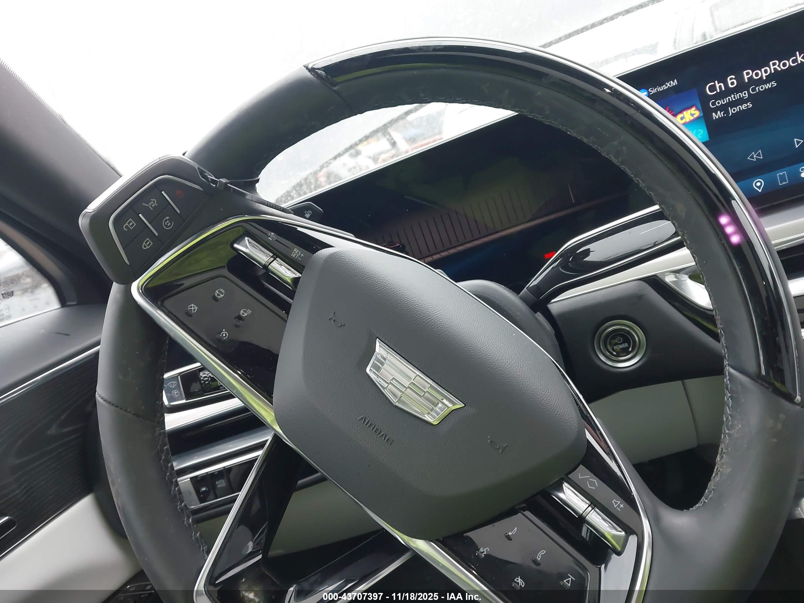 CADILLAC LYRIQ image 11