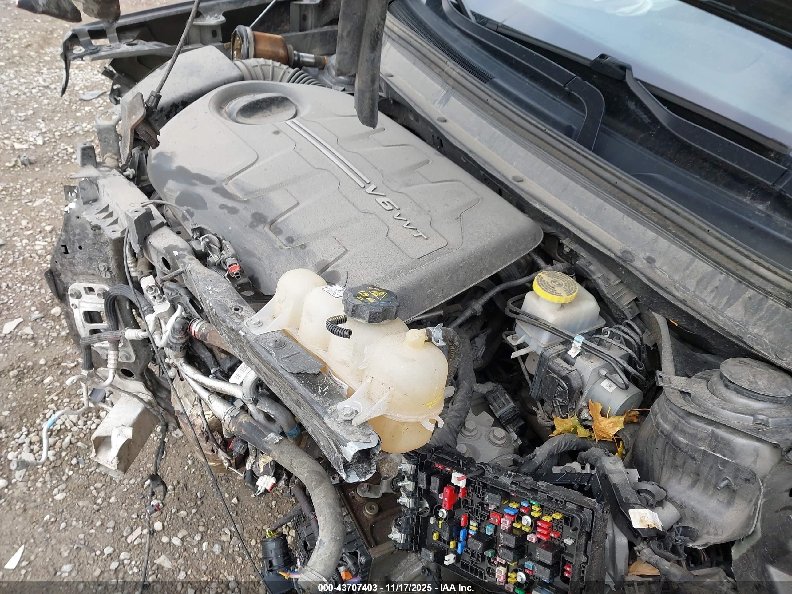 JEEP CHEROKEE image 10