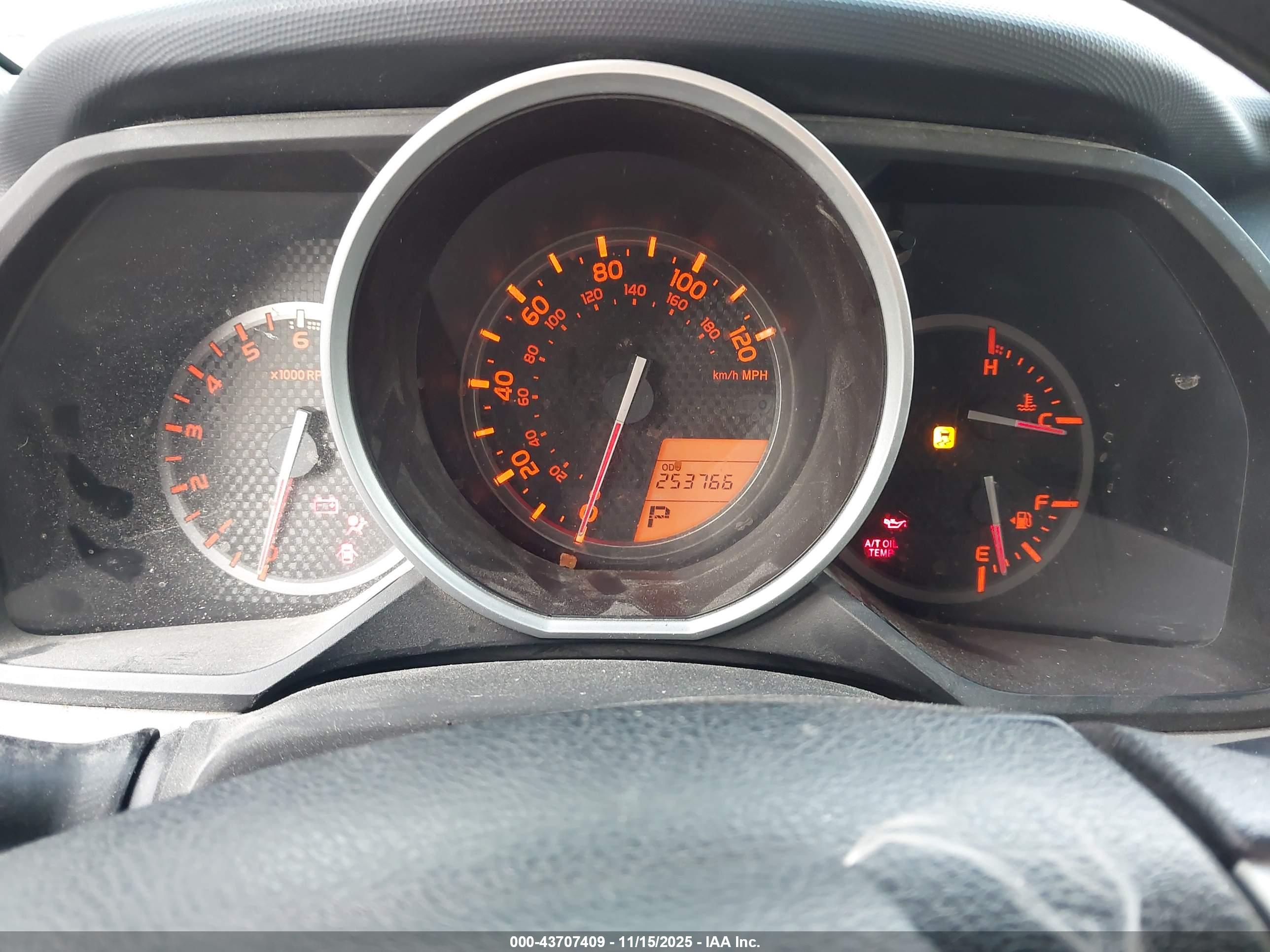 TOYOTA 4RUNNER image 7