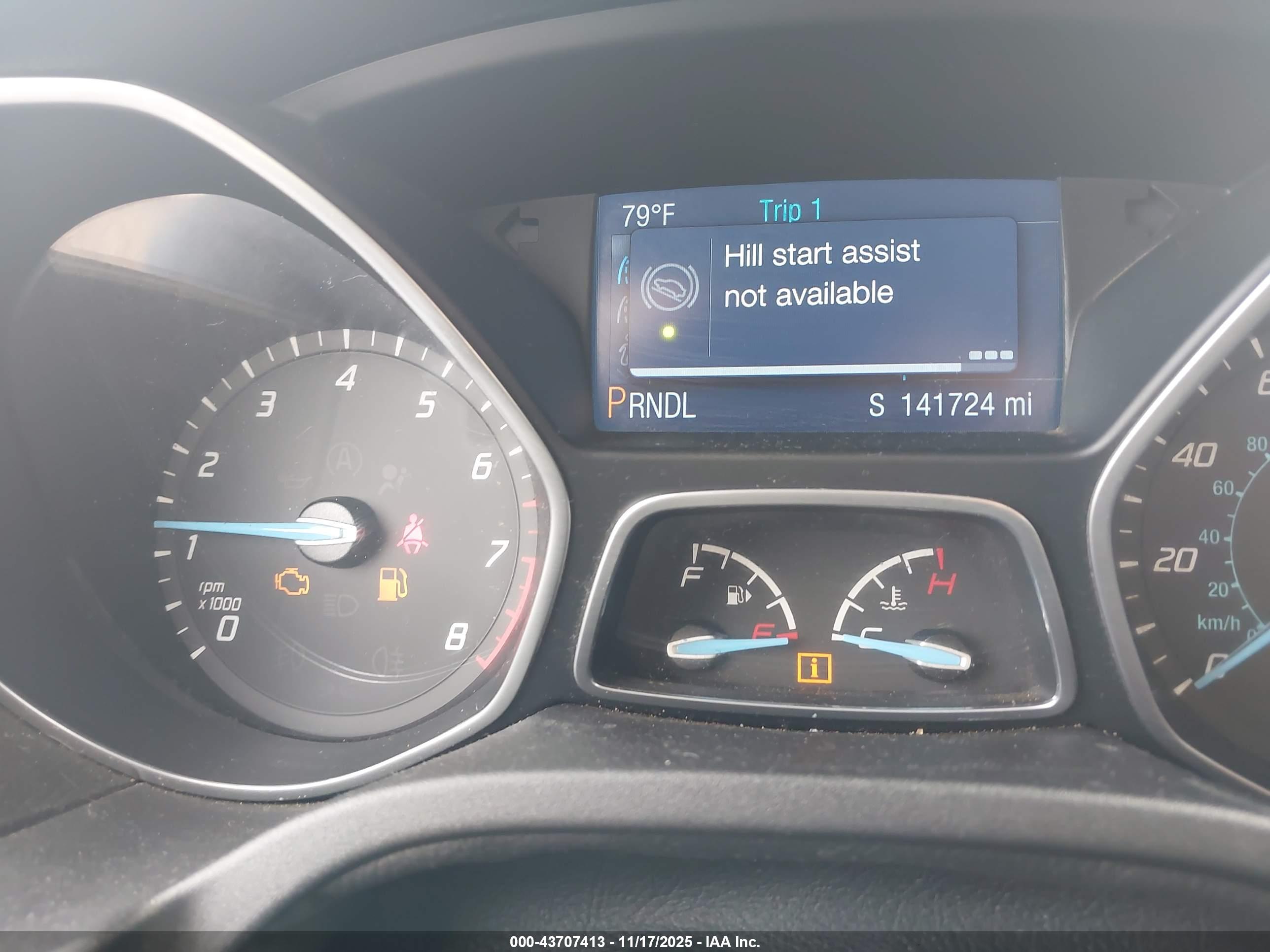 FORD FOCUS image 7
