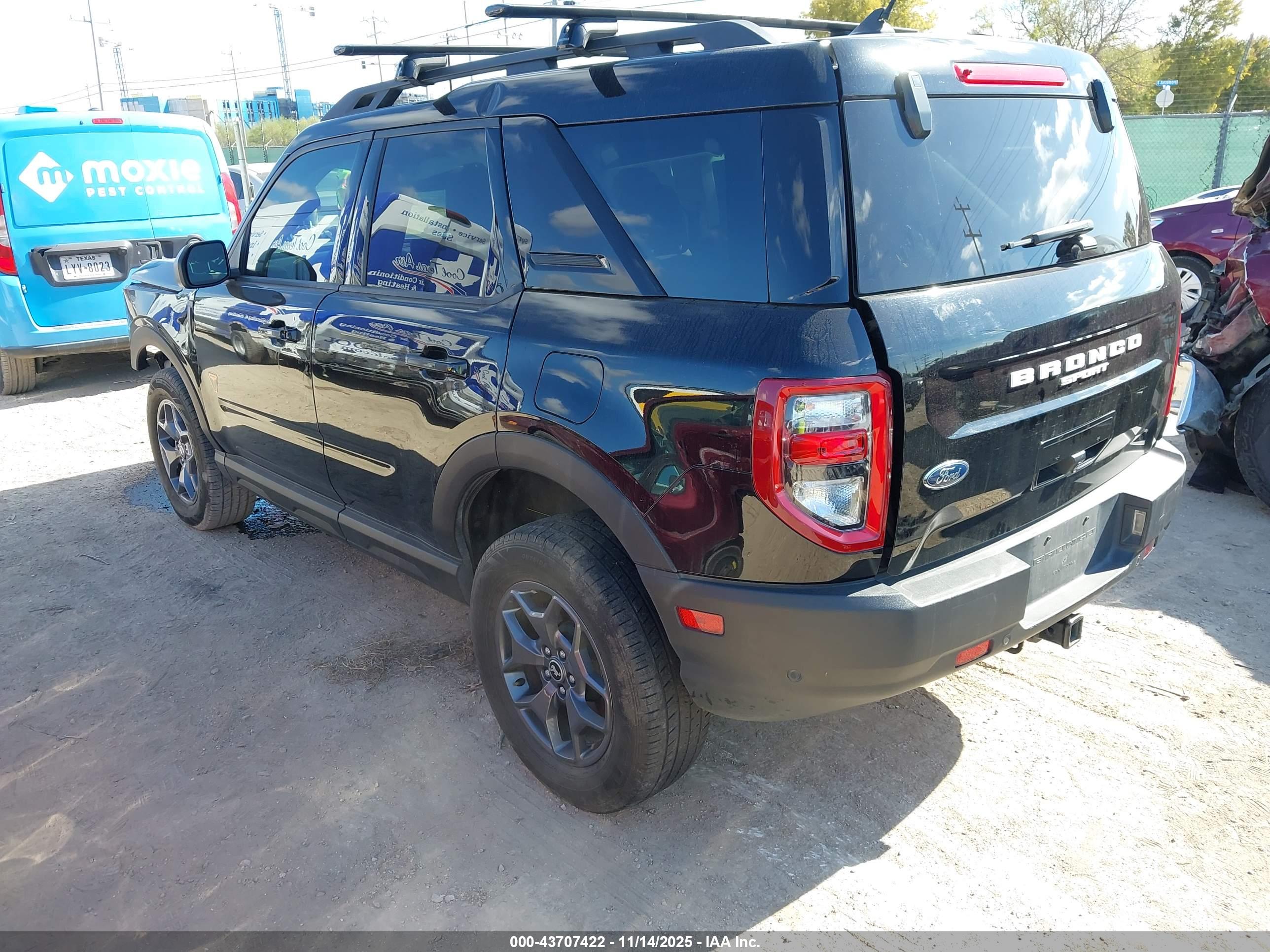 FORD BRONCO image 3