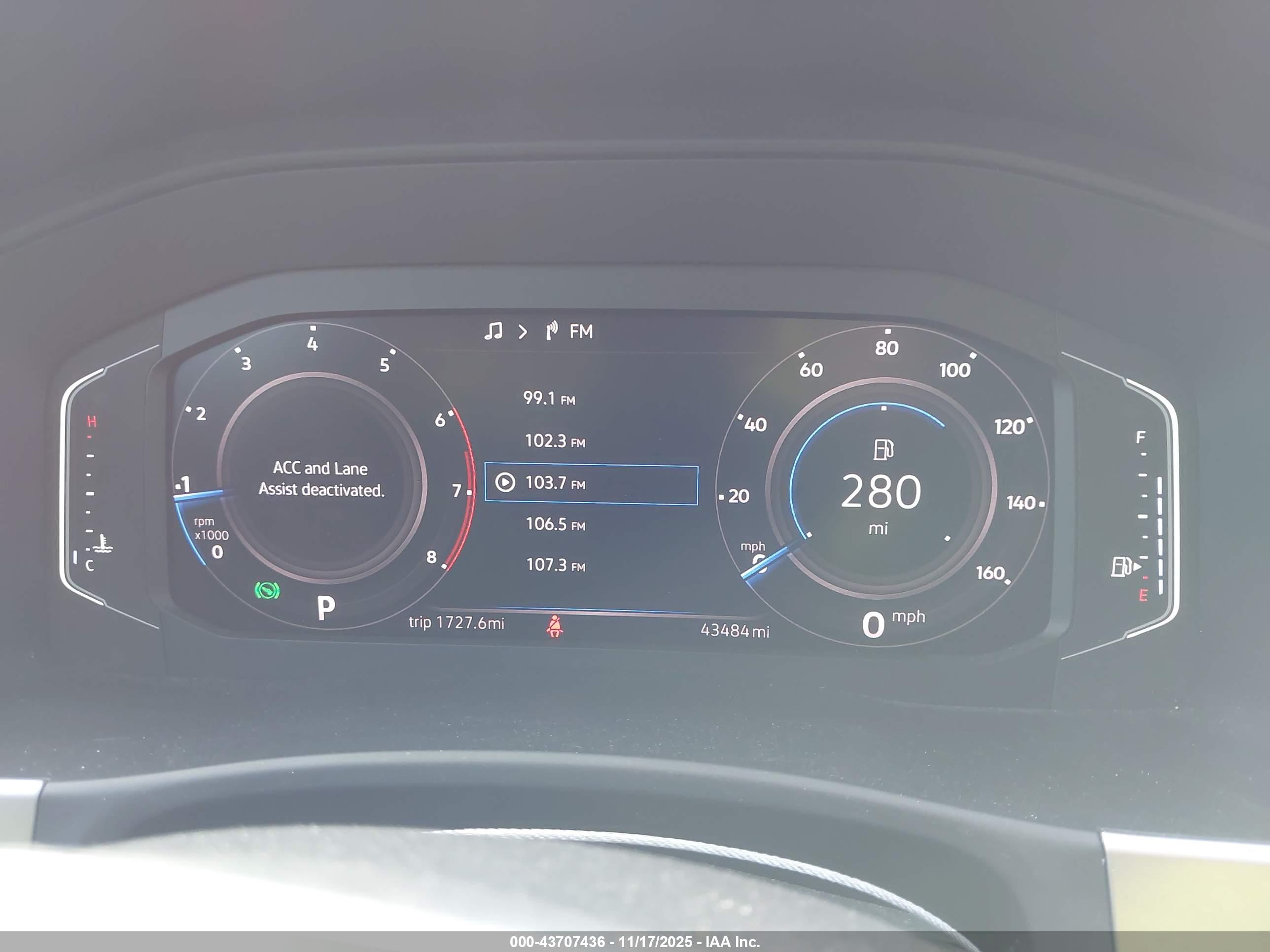 VOLKSWAGEN ATLAS image 7