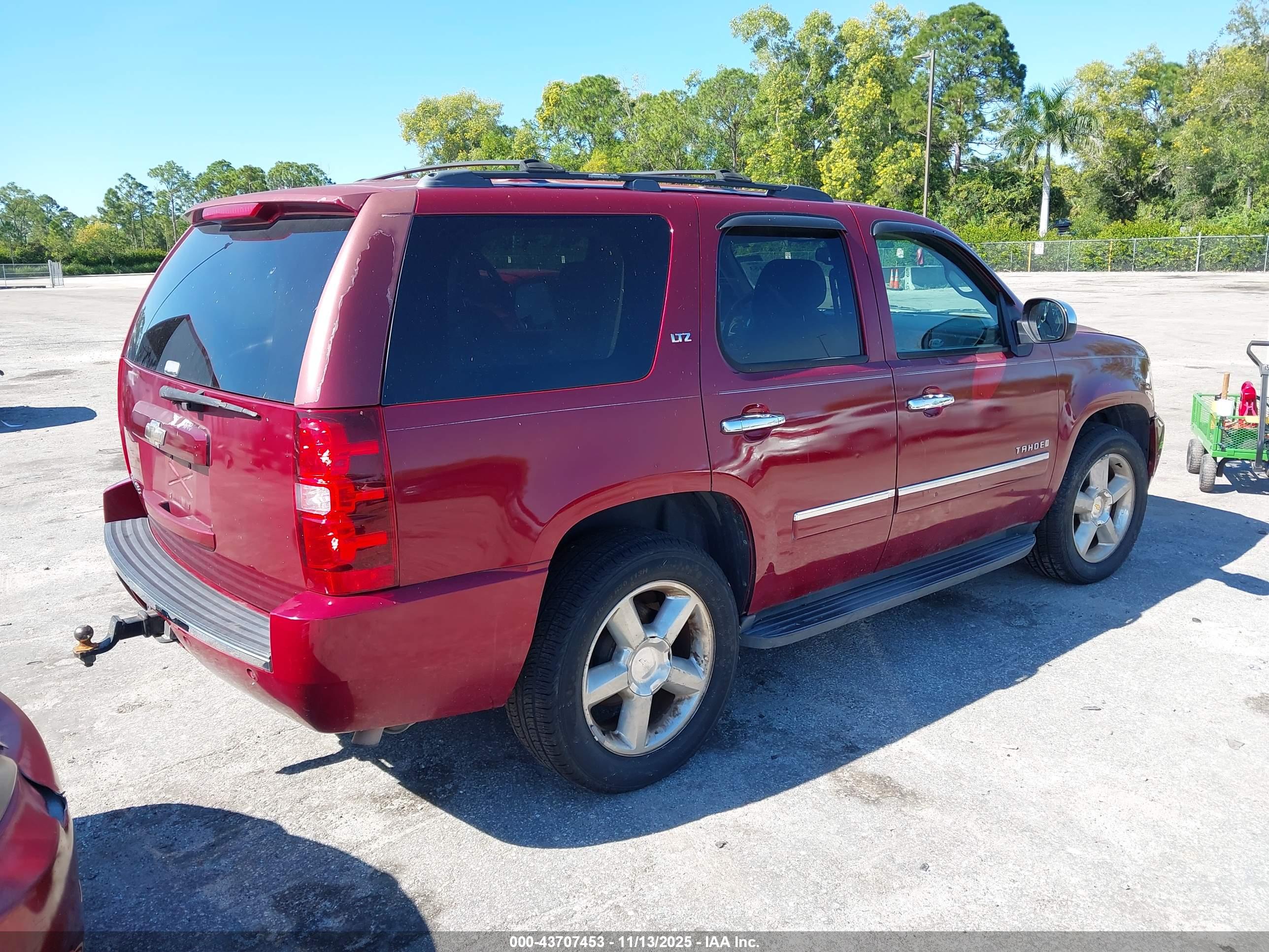 CHEVROLET TAHOE image 4
