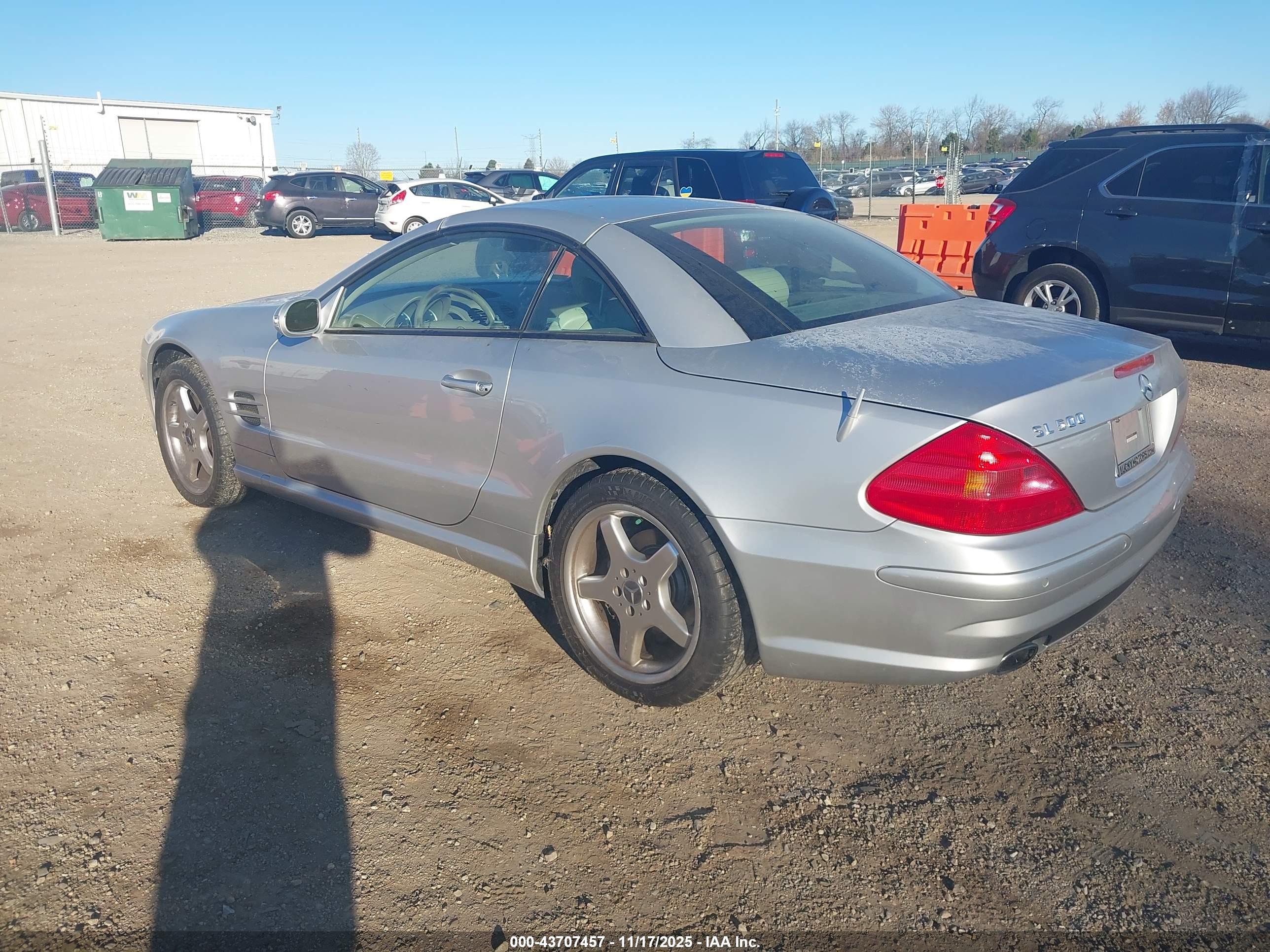 MERCEDES-BENZ SL image 3
