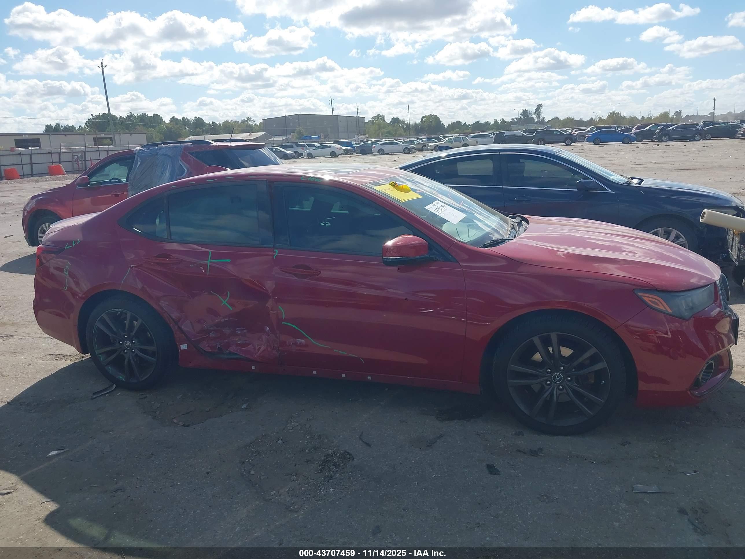 ACURA TLX image 6