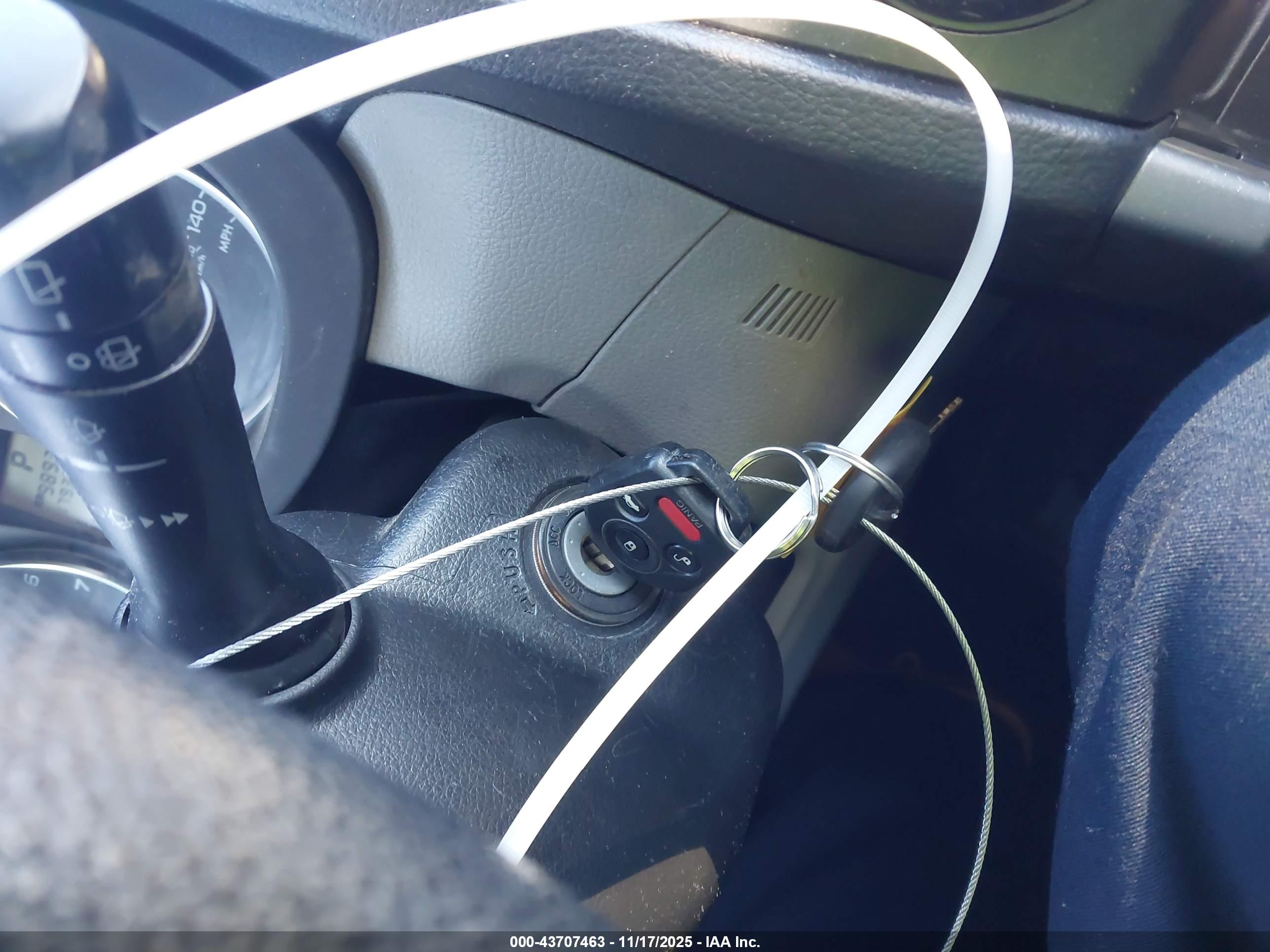 SUBARU FORESTER image 11