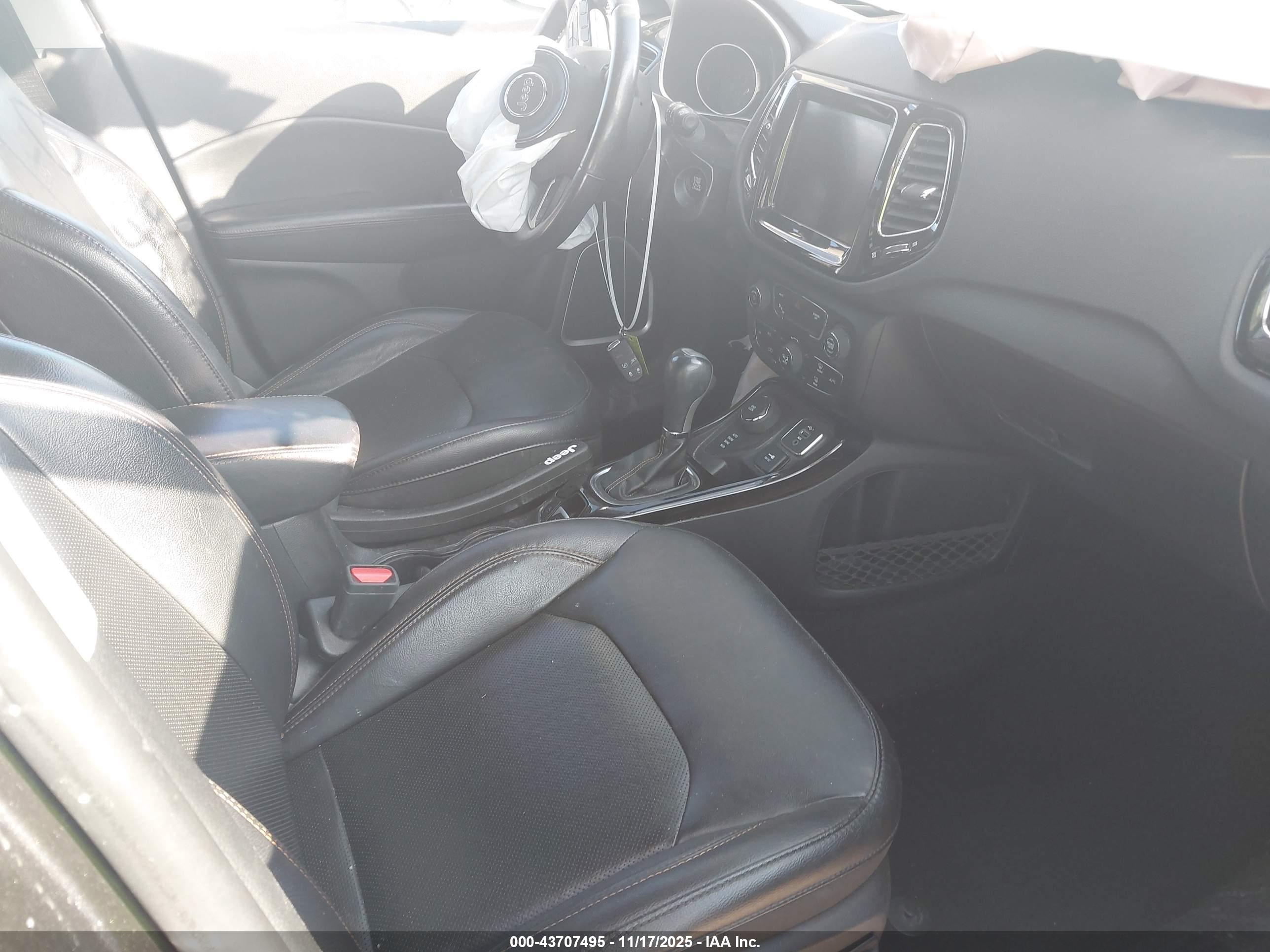 JEEP COMPASS image 5