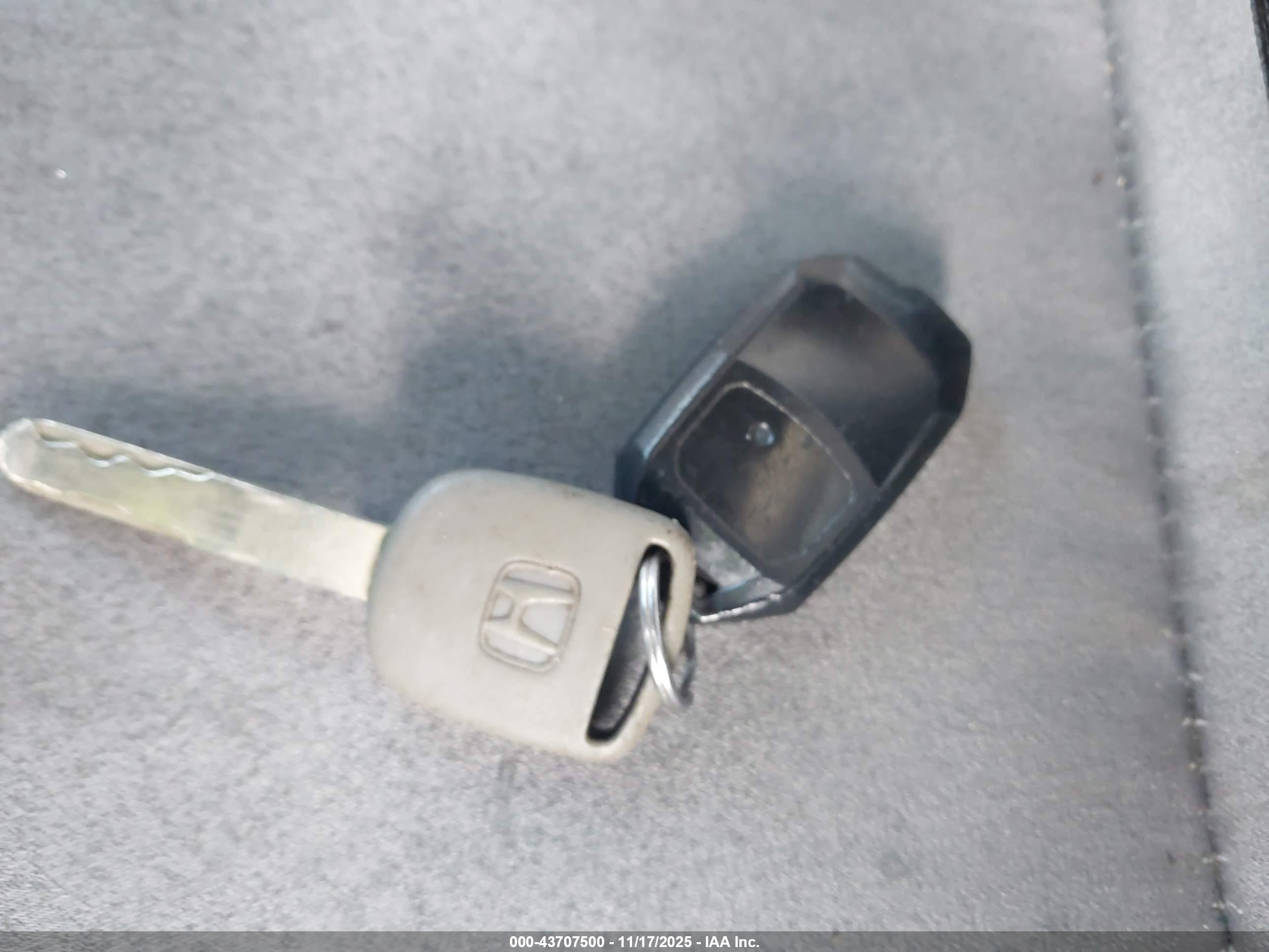 HONDA PILOT image 11