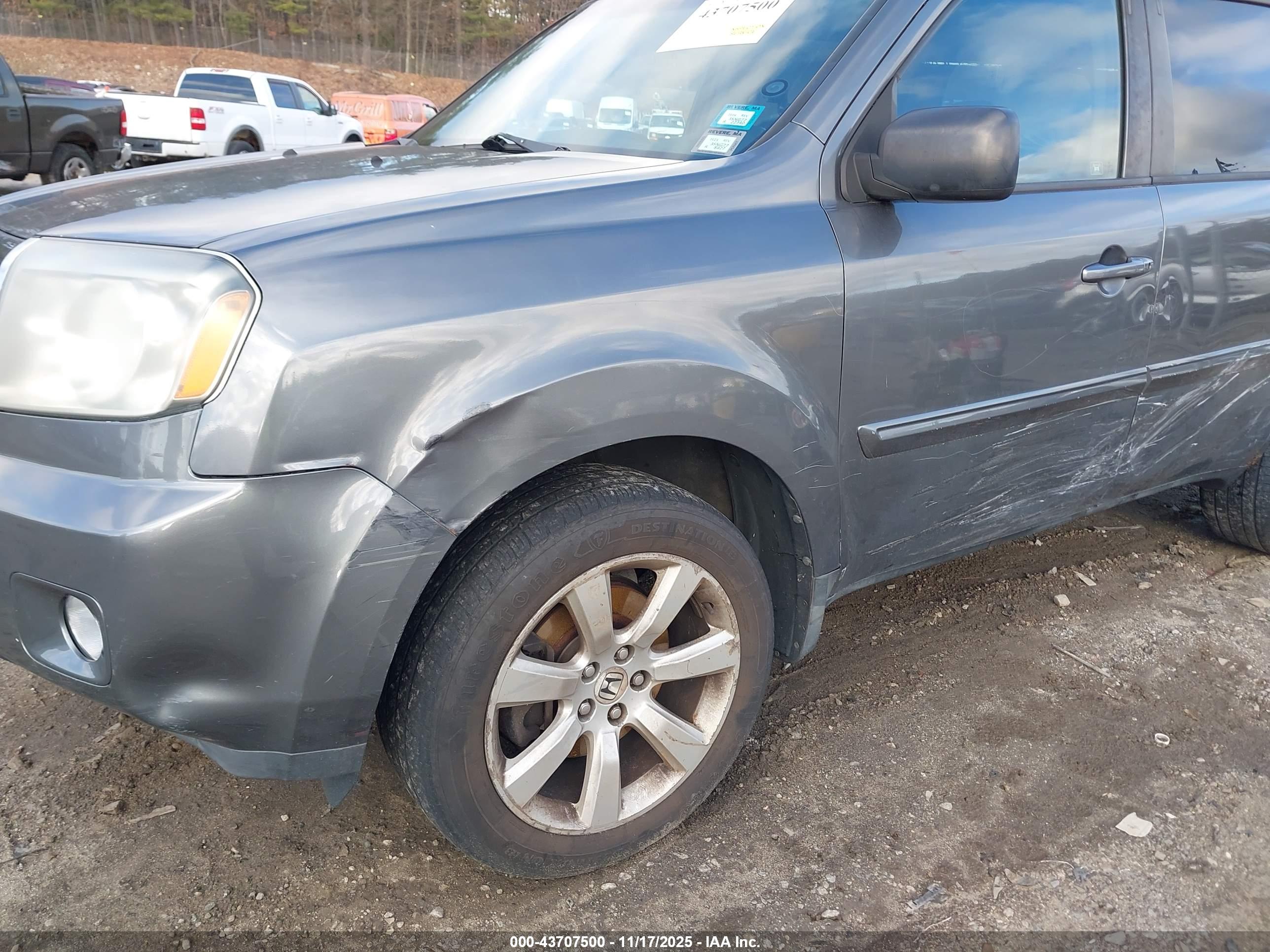 HONDA PILOT image 6