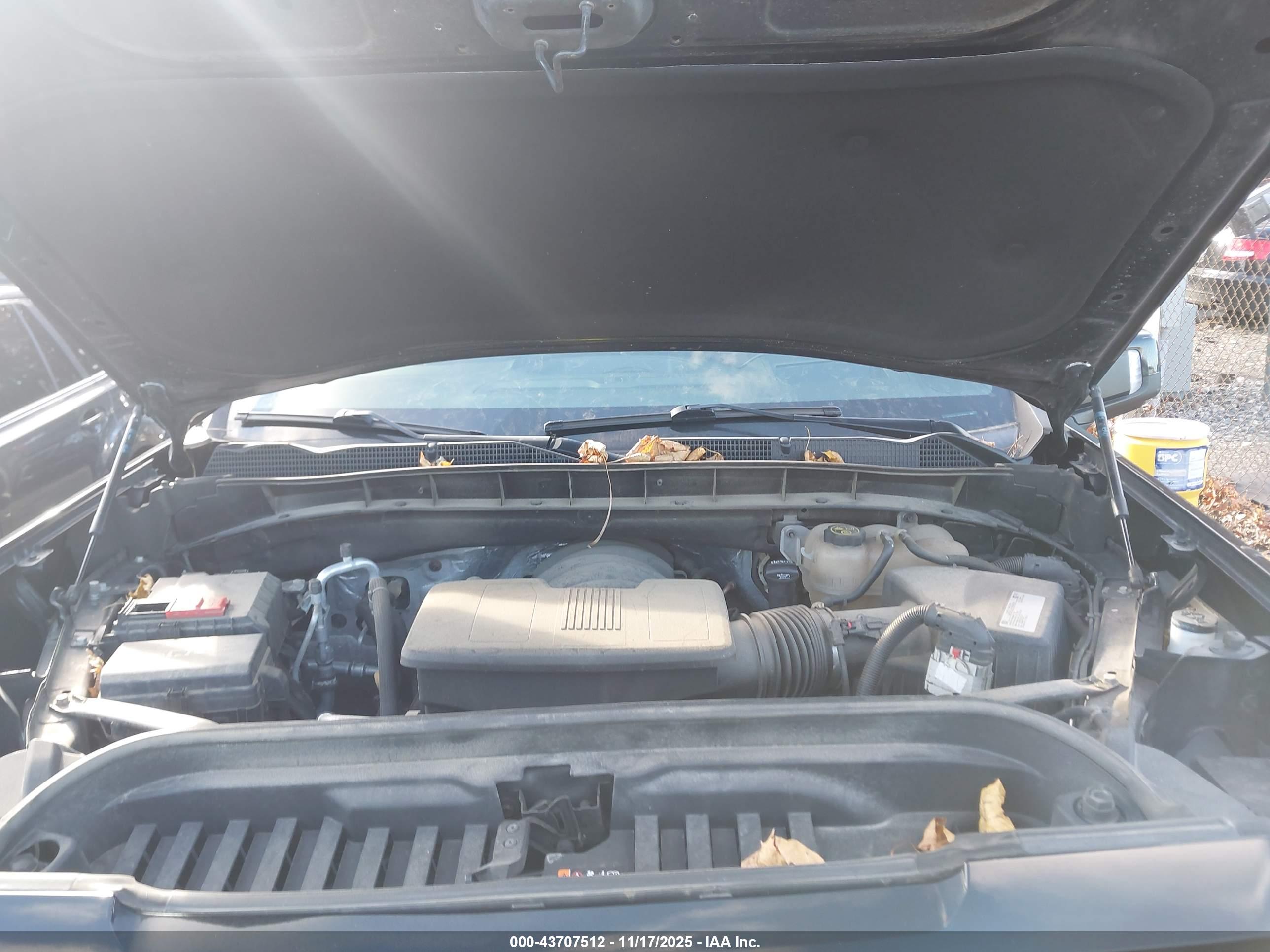 GMC SIERRA image 10