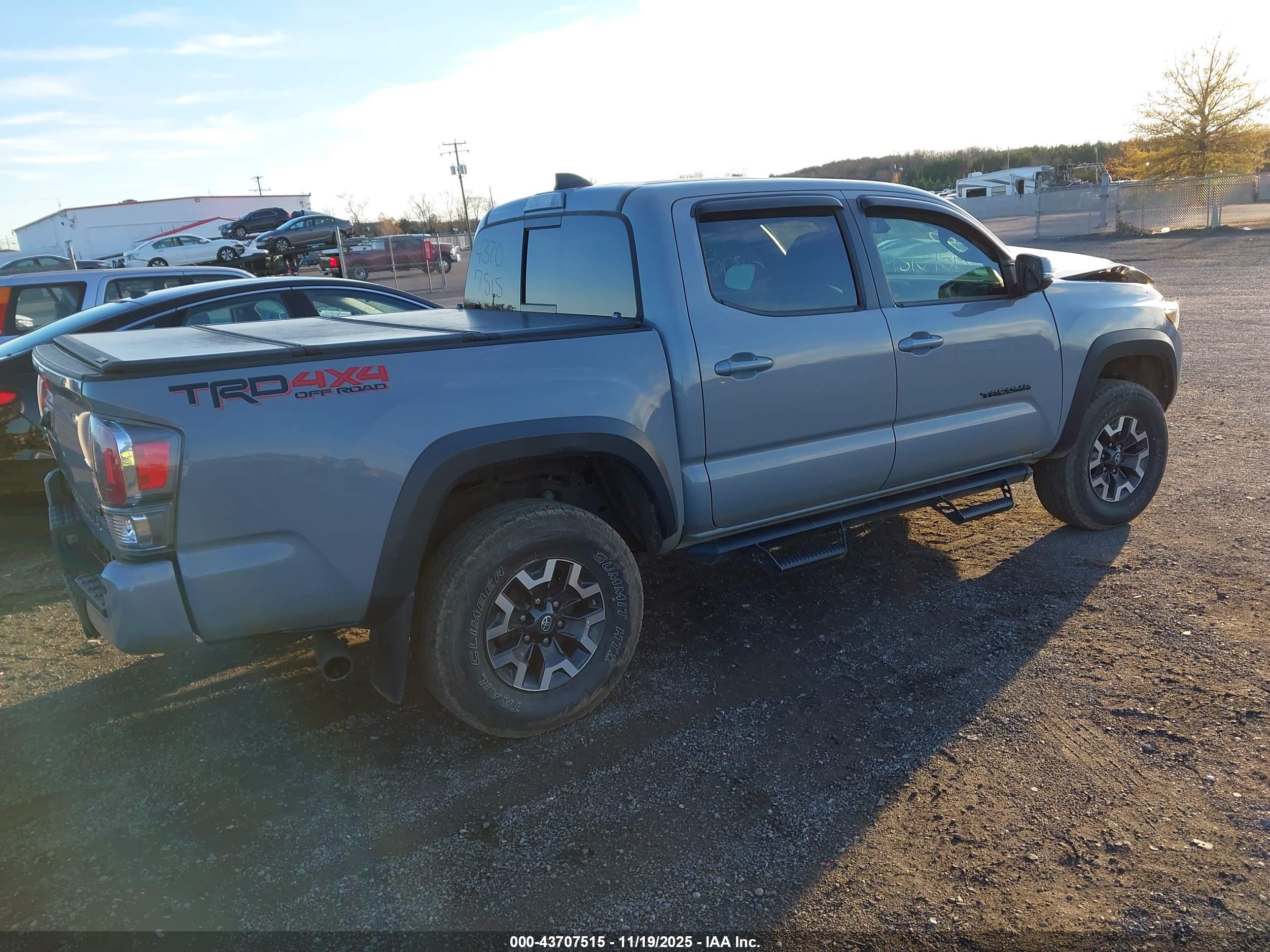 TOYOTA TACOMA image 4