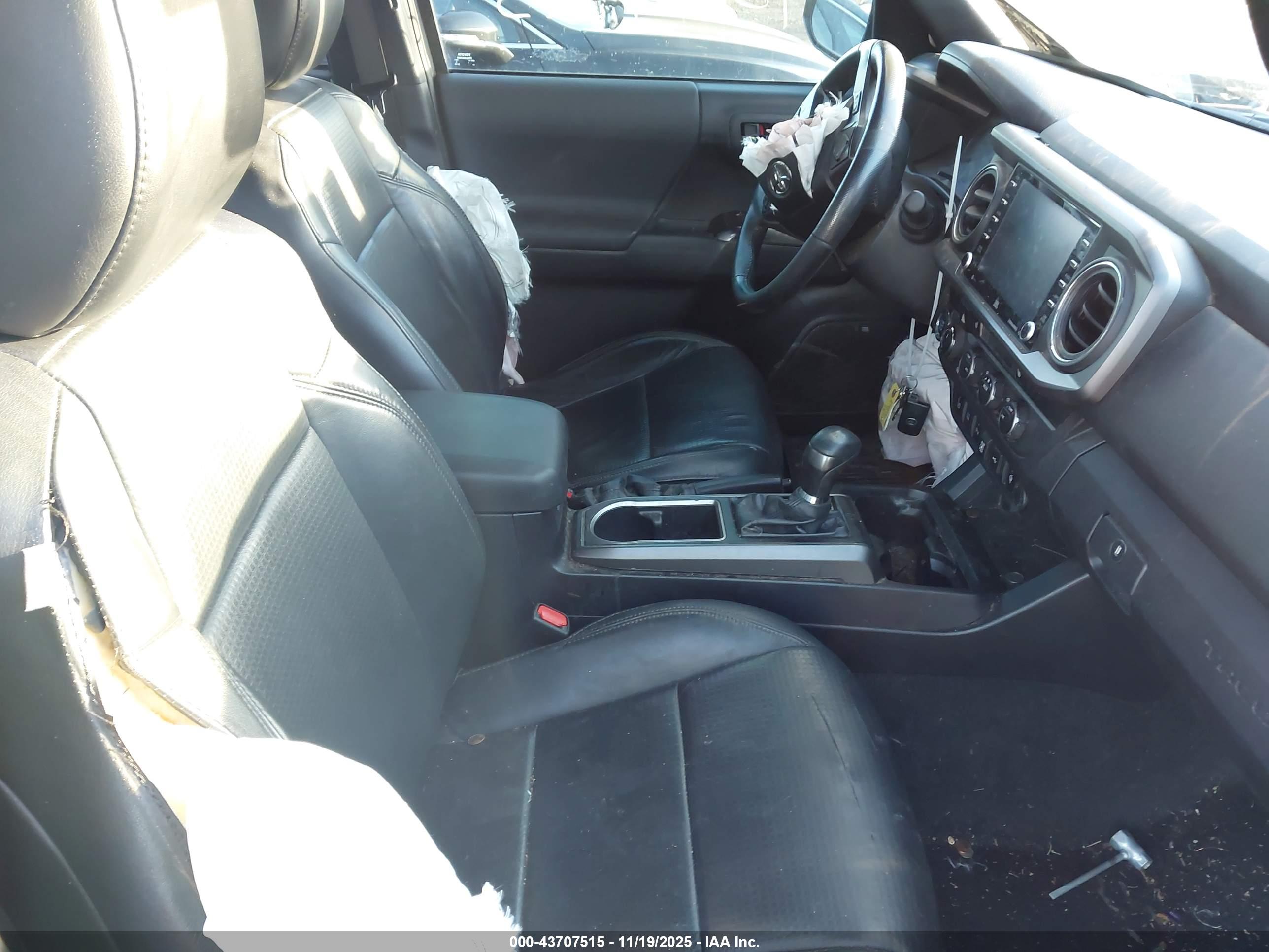 TOYOTA TACOMA image 5
