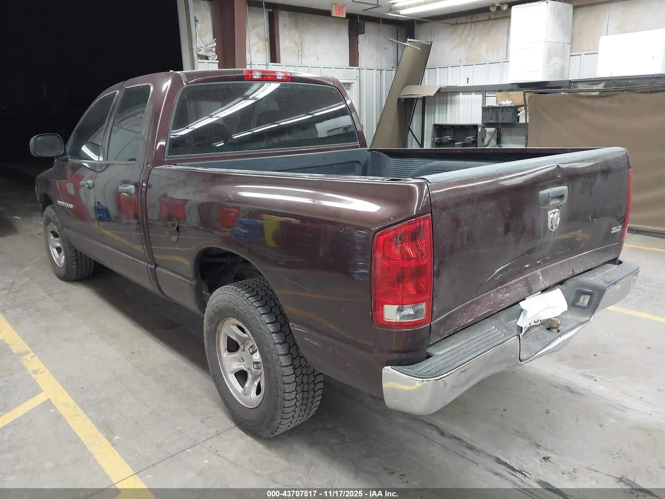 DODGE RAM image 3