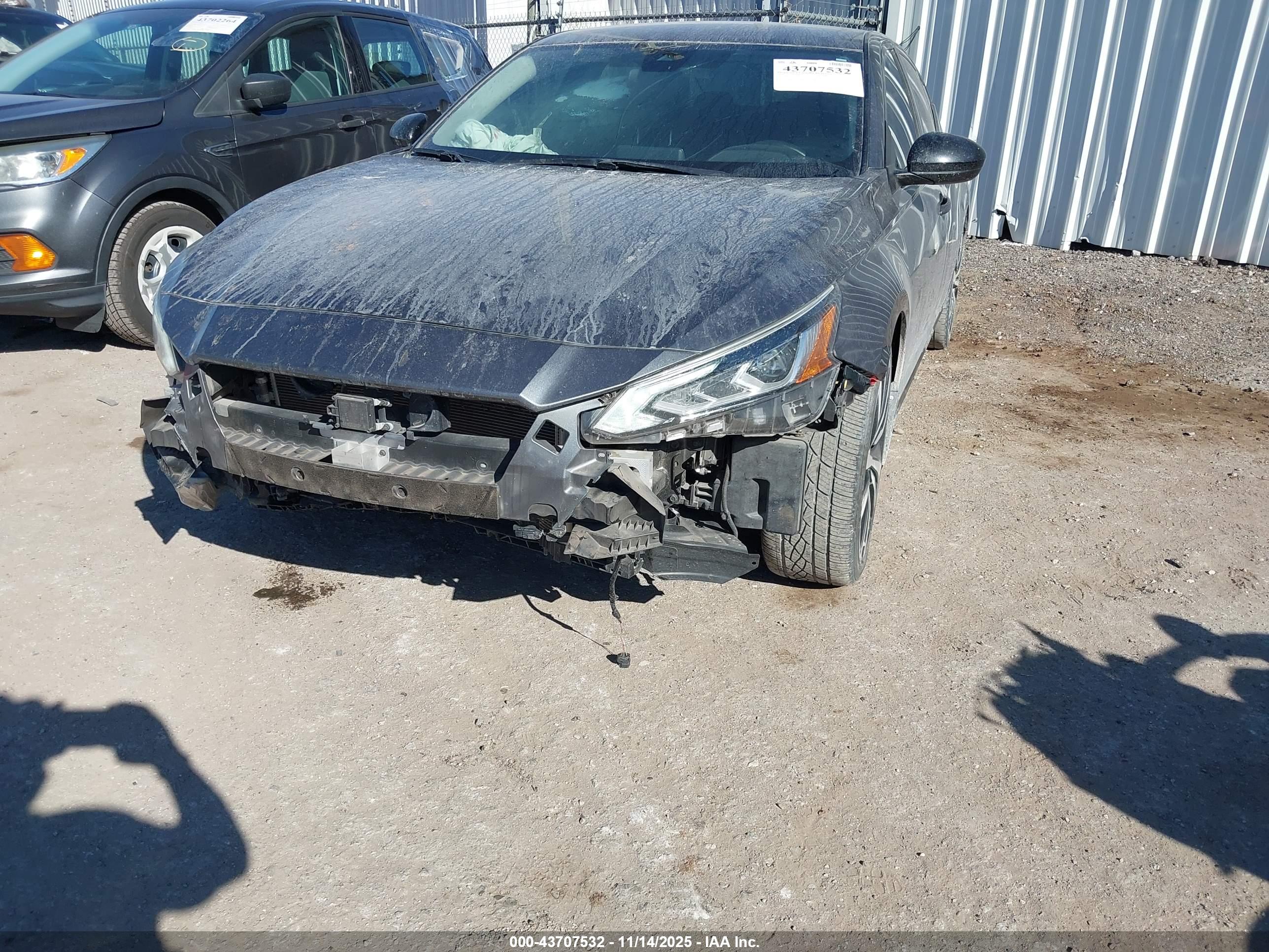 NISSAN ALTIMA image 6
