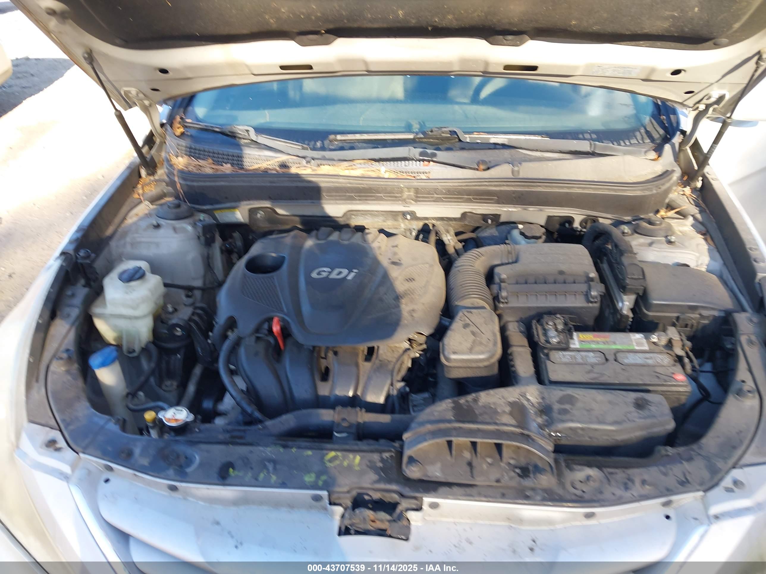 HYUNDAI SONATA image 10
