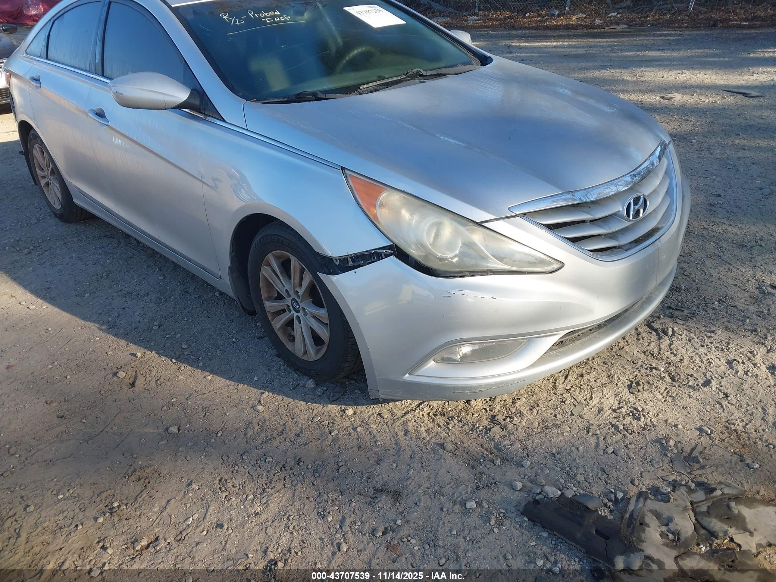 HYUNDAI SONATA image 6