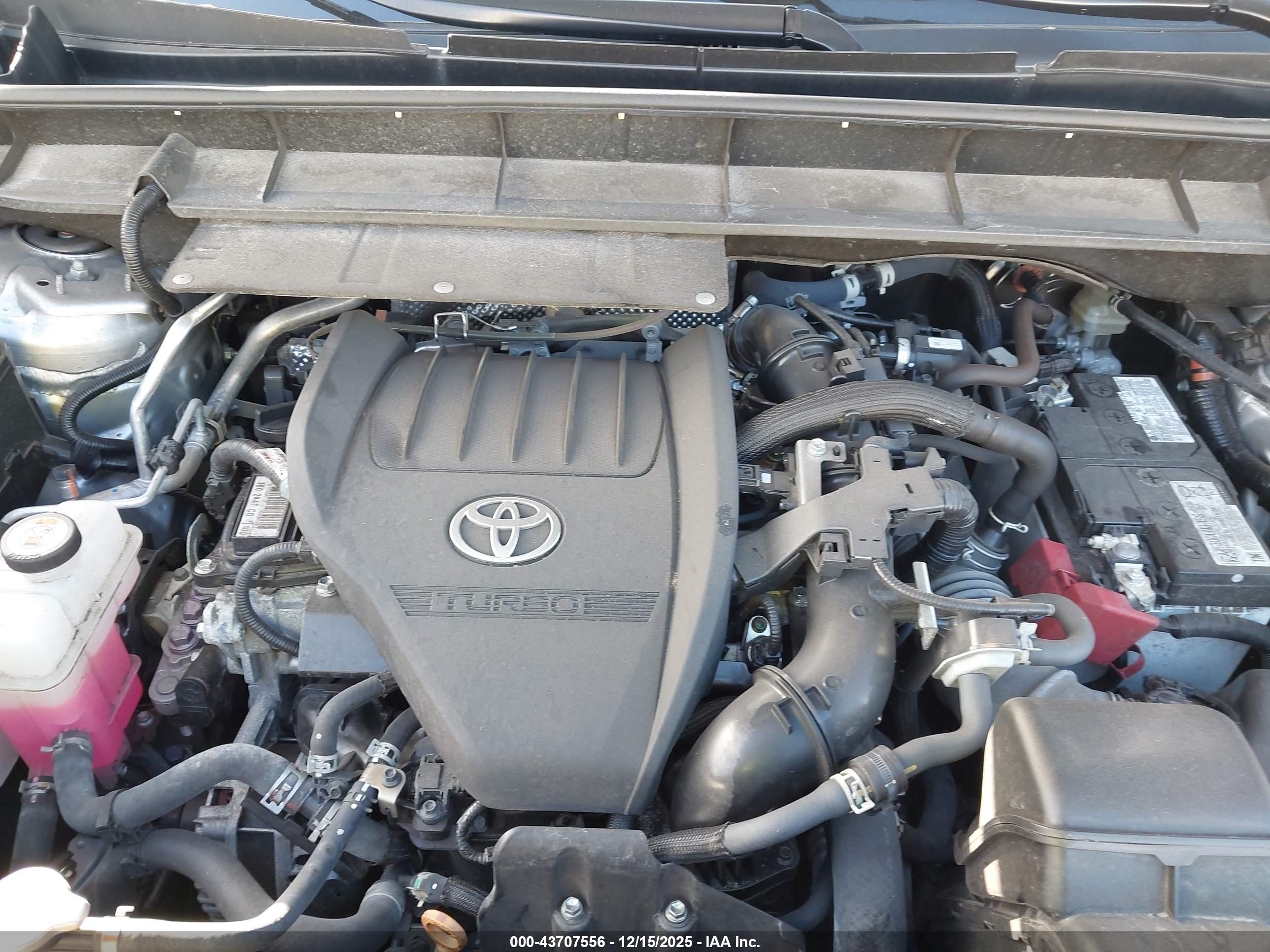 TOYOTA HIGHLANDER image 10