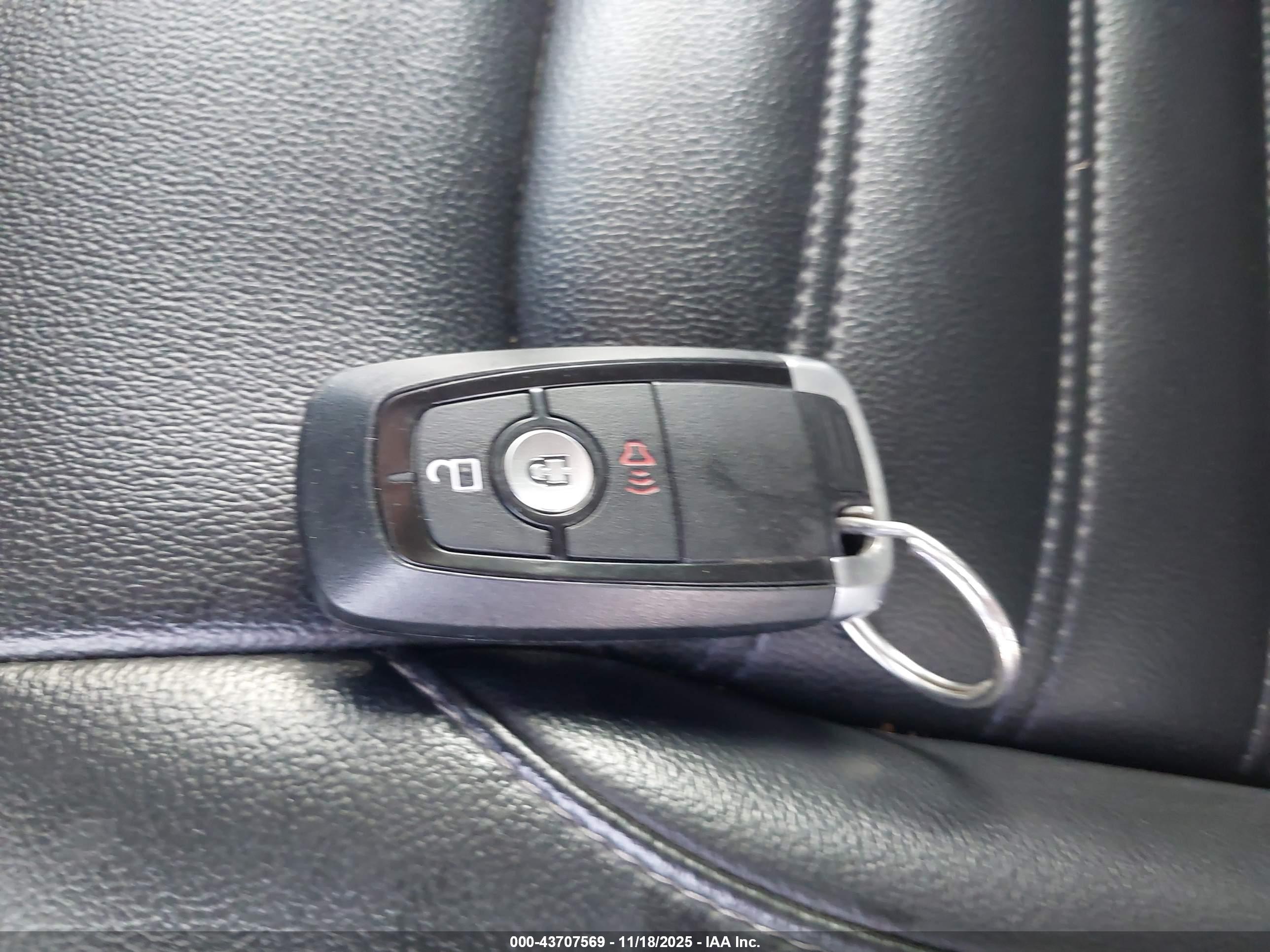 FORD EDGE image 11