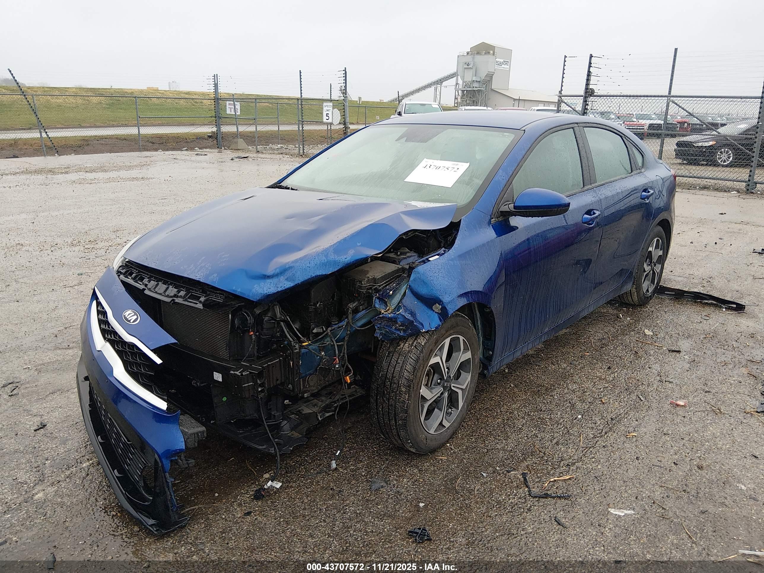 KIA FORTE image 2