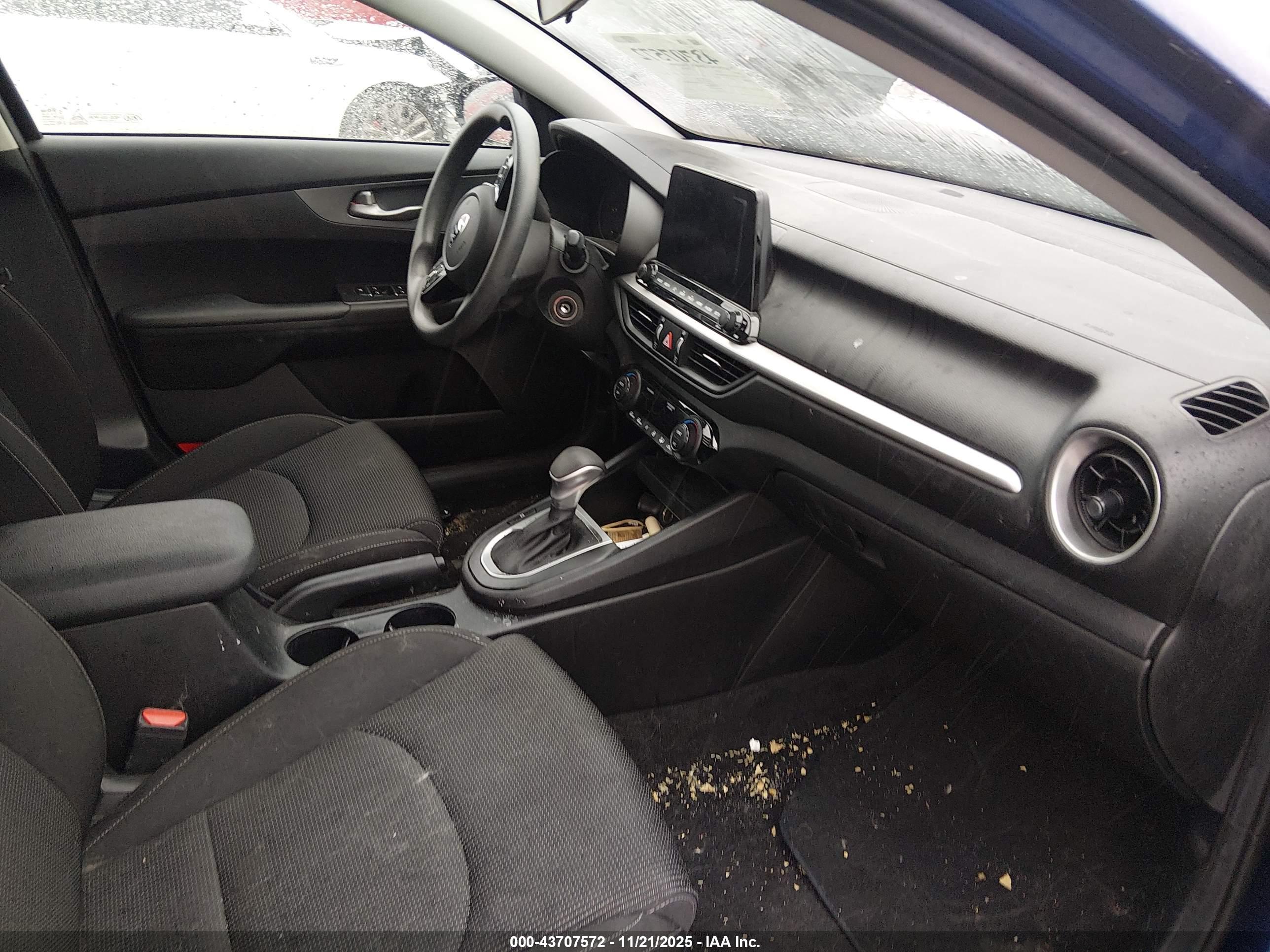 KIA FORTE image 5