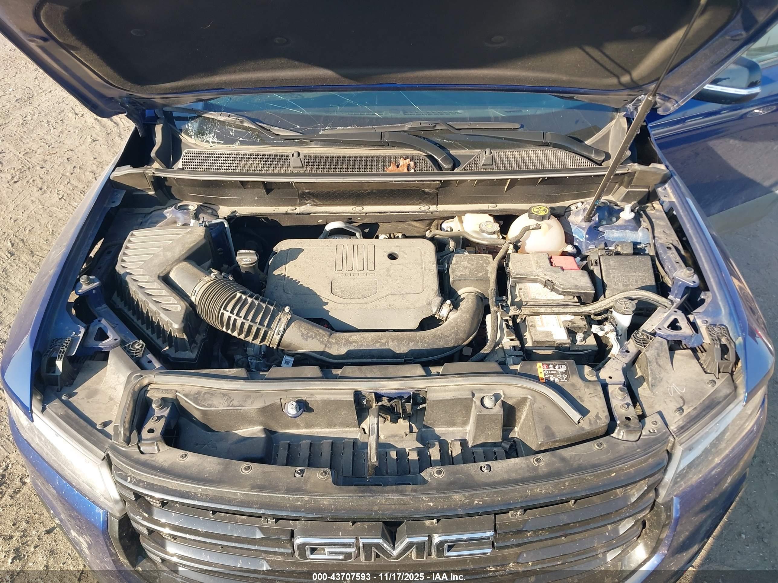 GMC ACADIA image 10