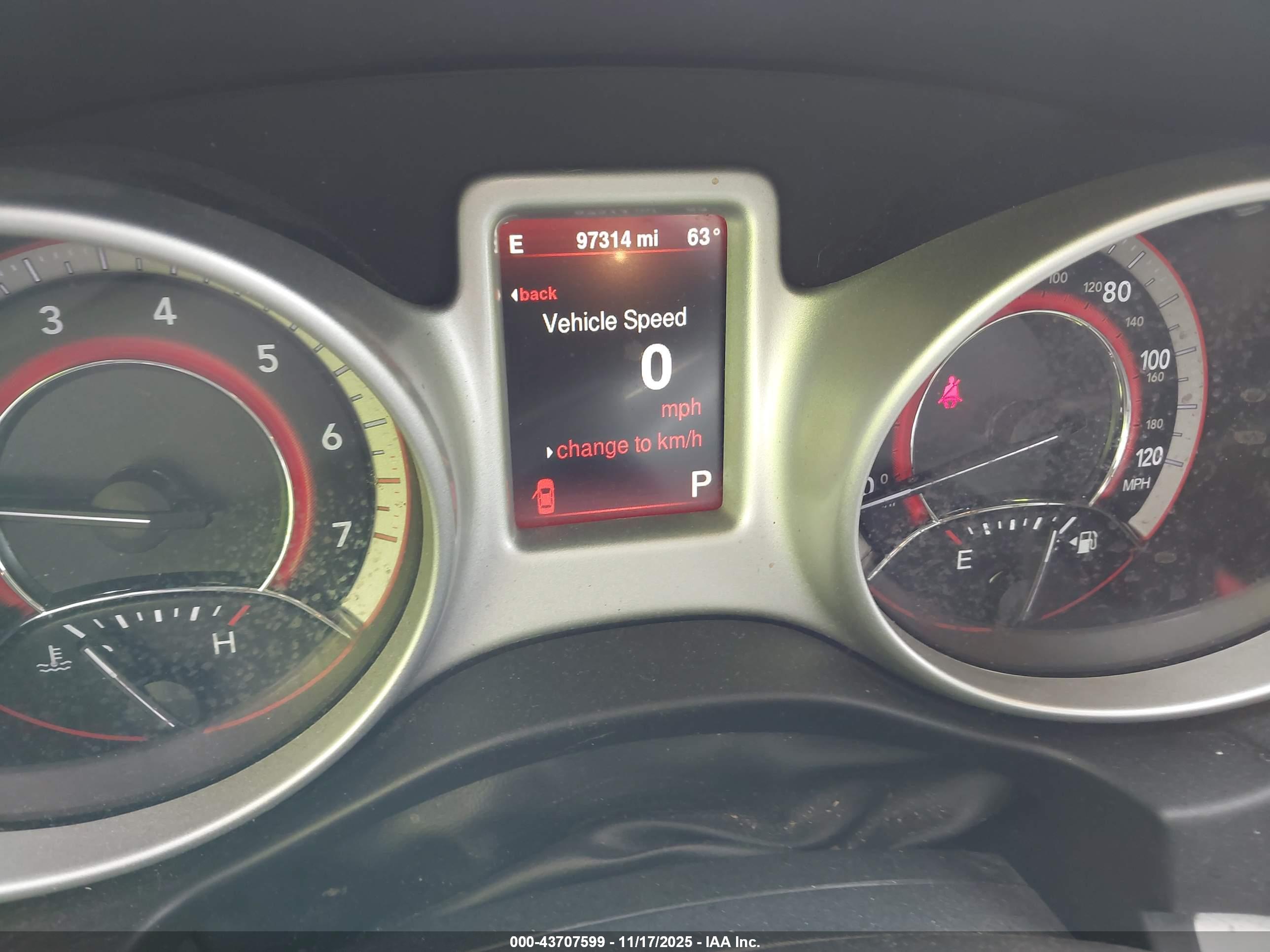 DODGE JOURNEY image 7