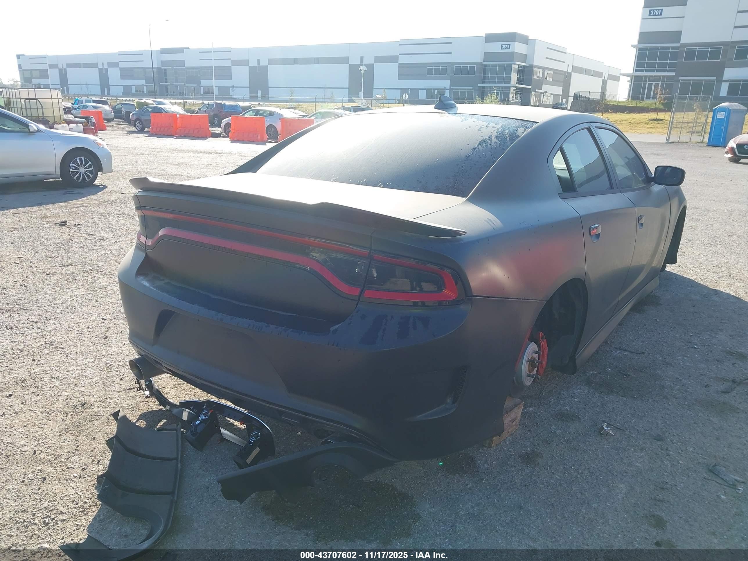 DODGE CHARGER image 4