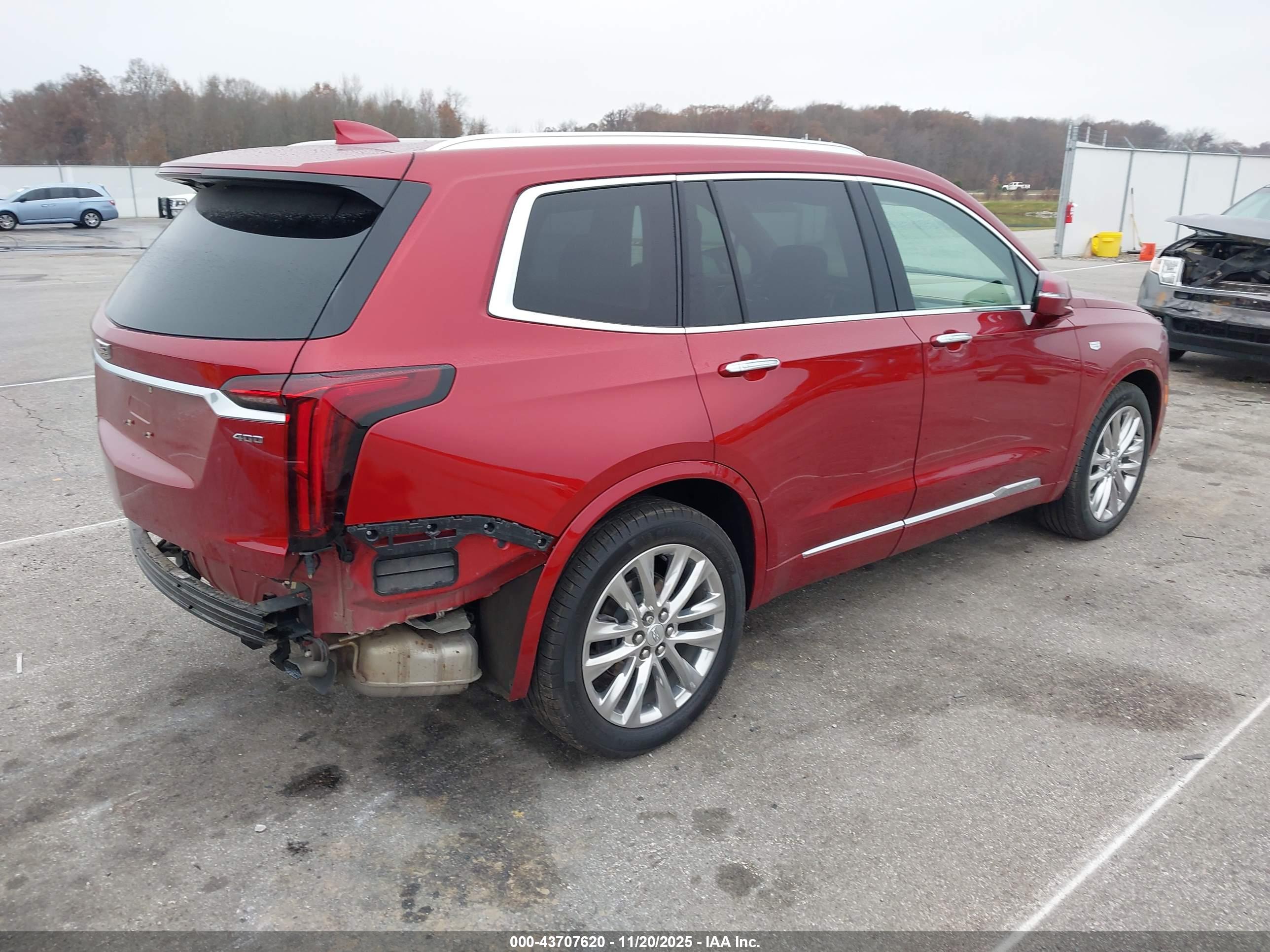 CADILLAC XT6 image 4