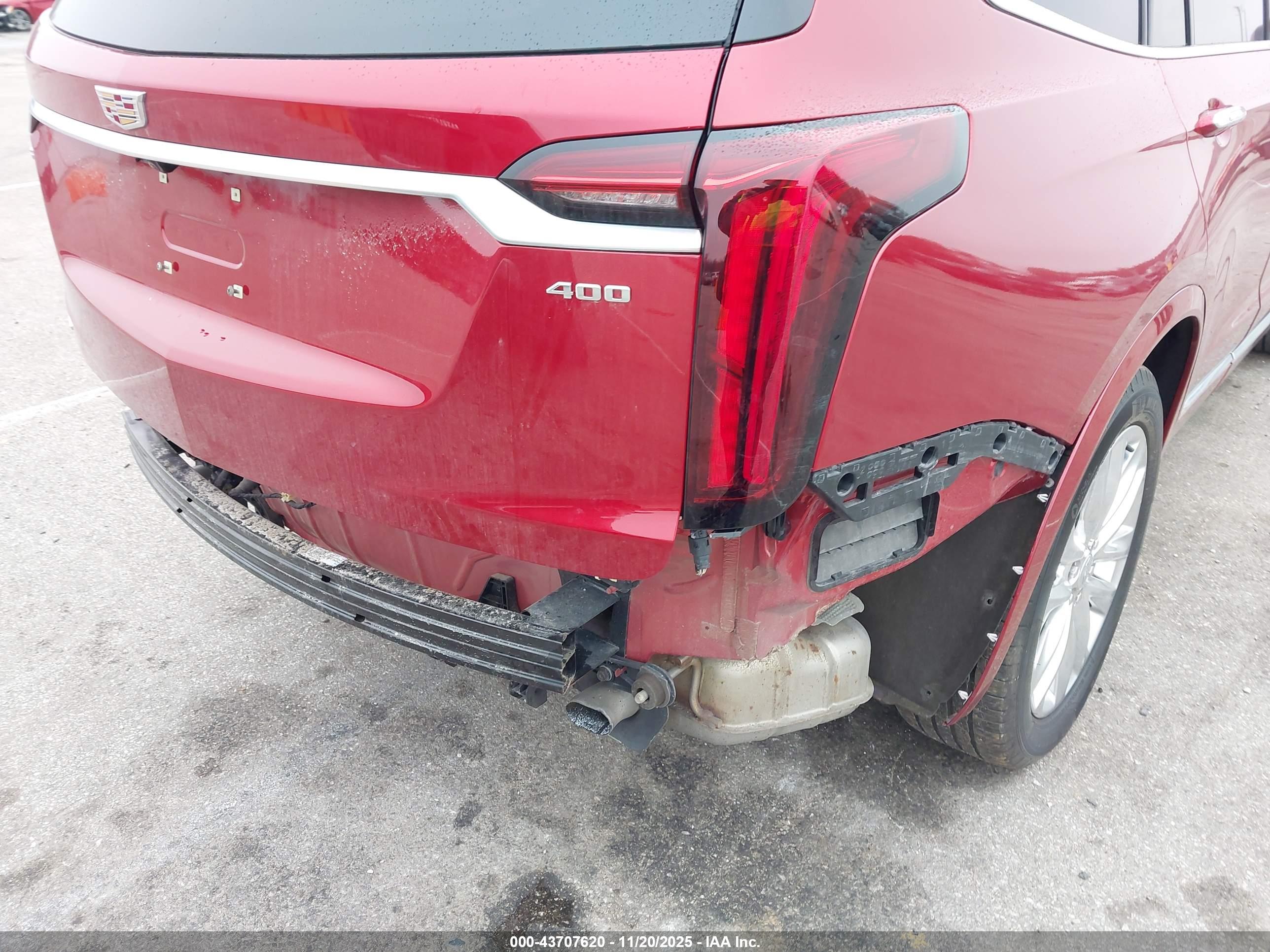 CADILLAC XT6 image 6