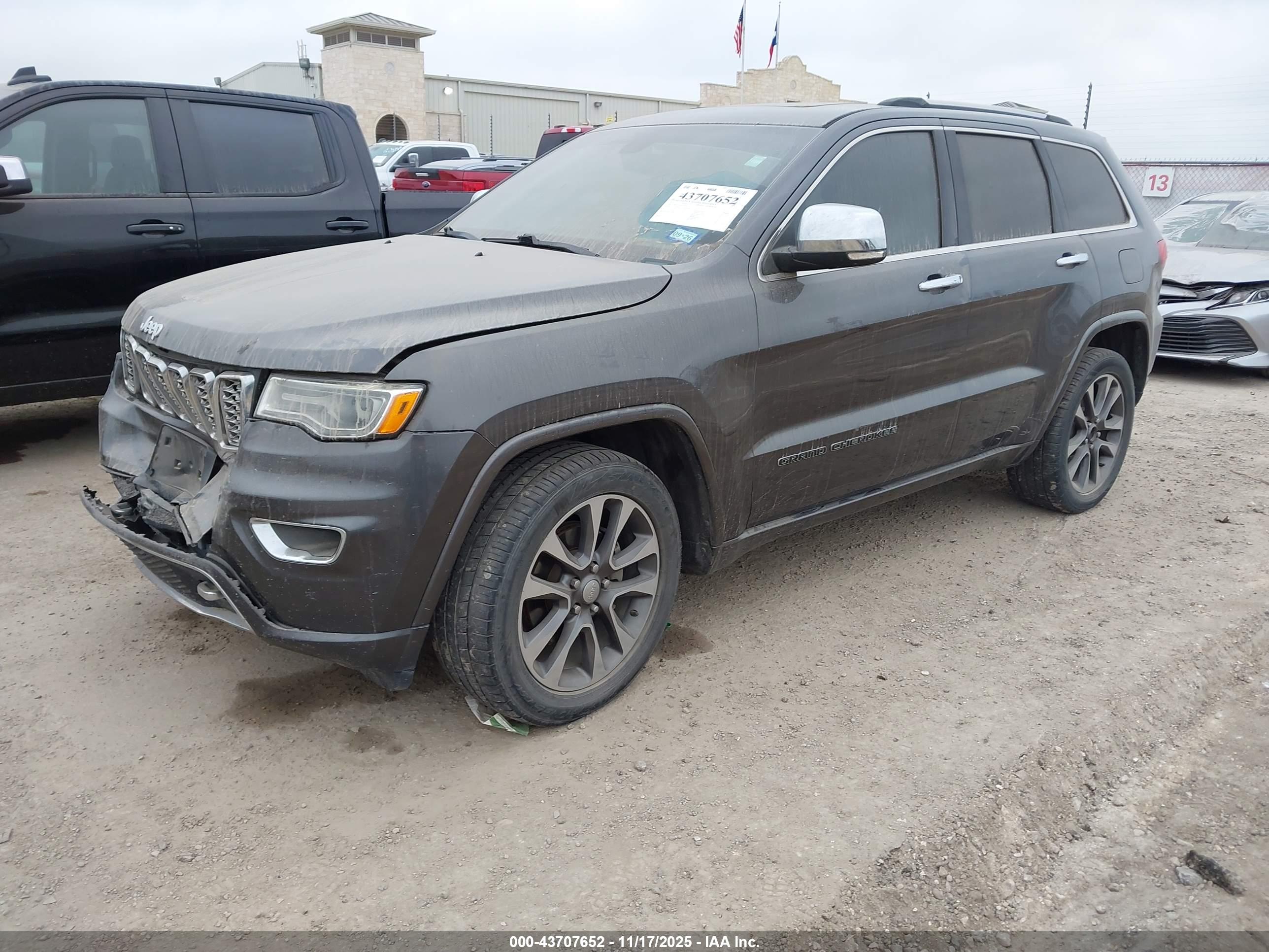 JEEP GRAND image 2