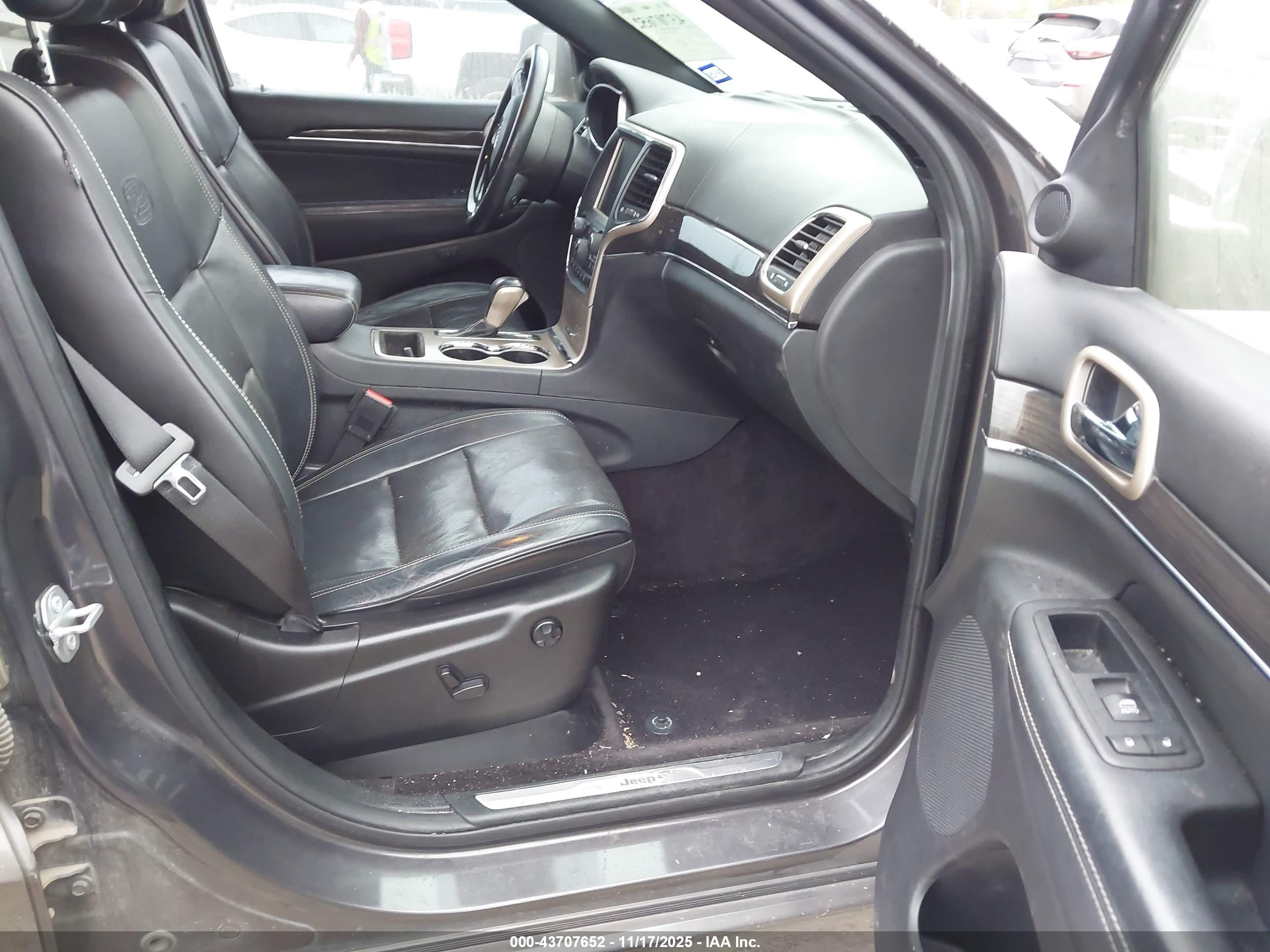 JEEP GRAND image 5