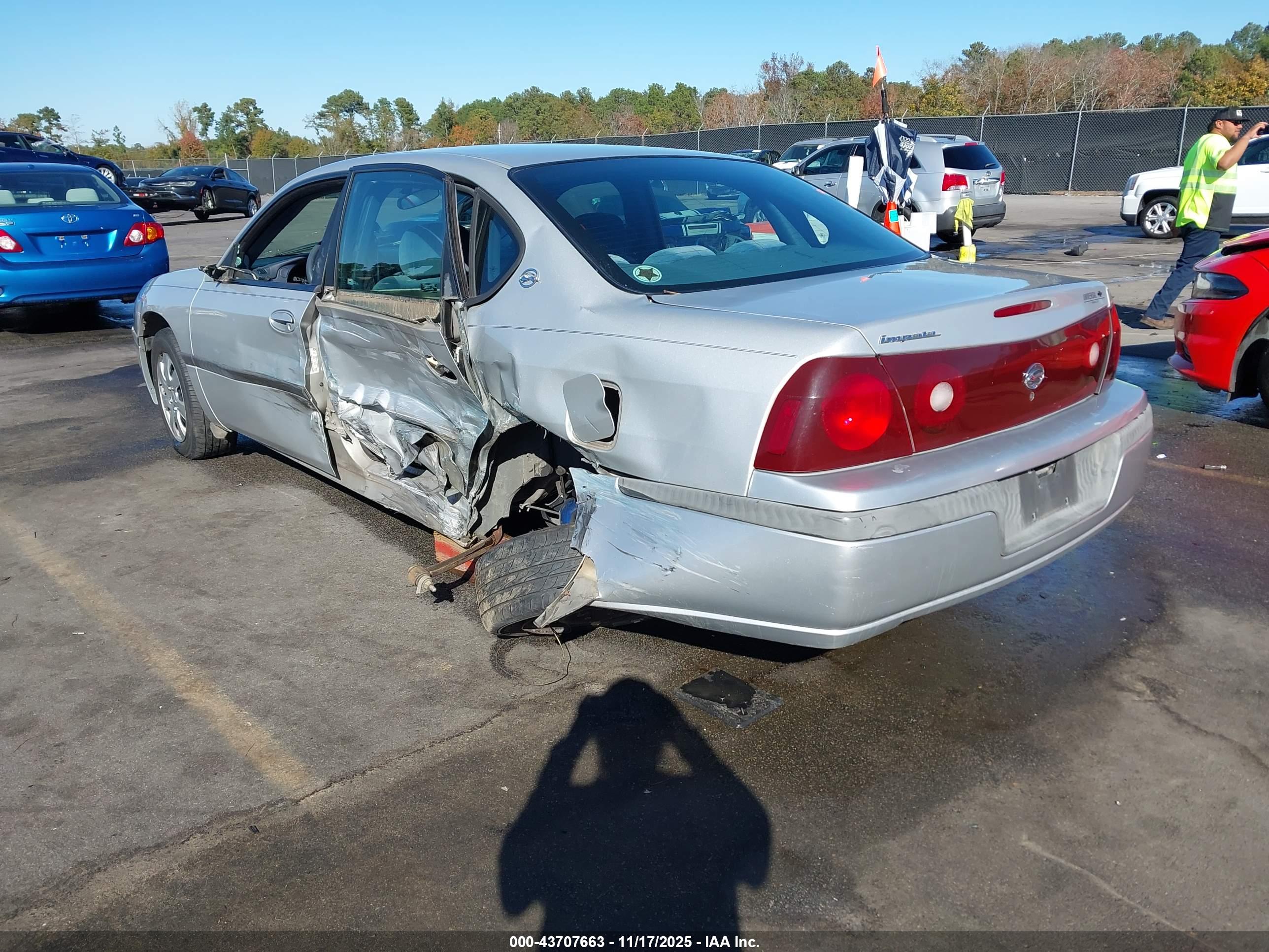 CHEVROLET IMPALA image 3