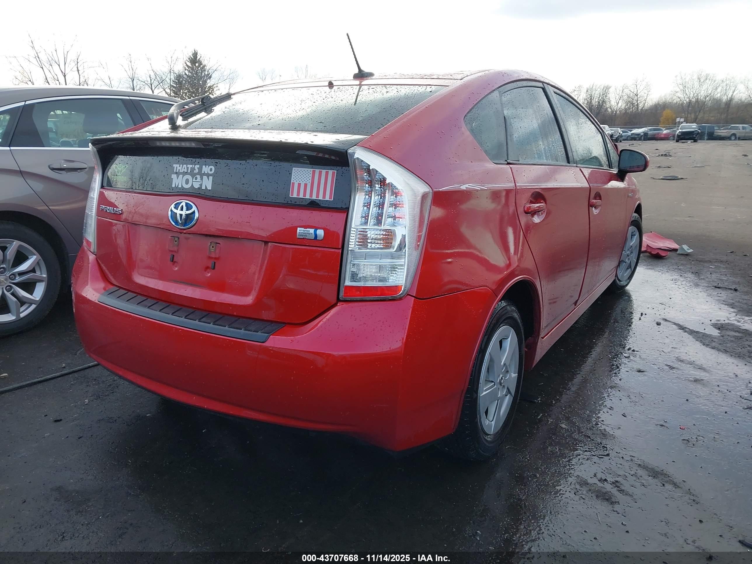 TOYOTA PRIUS image 4