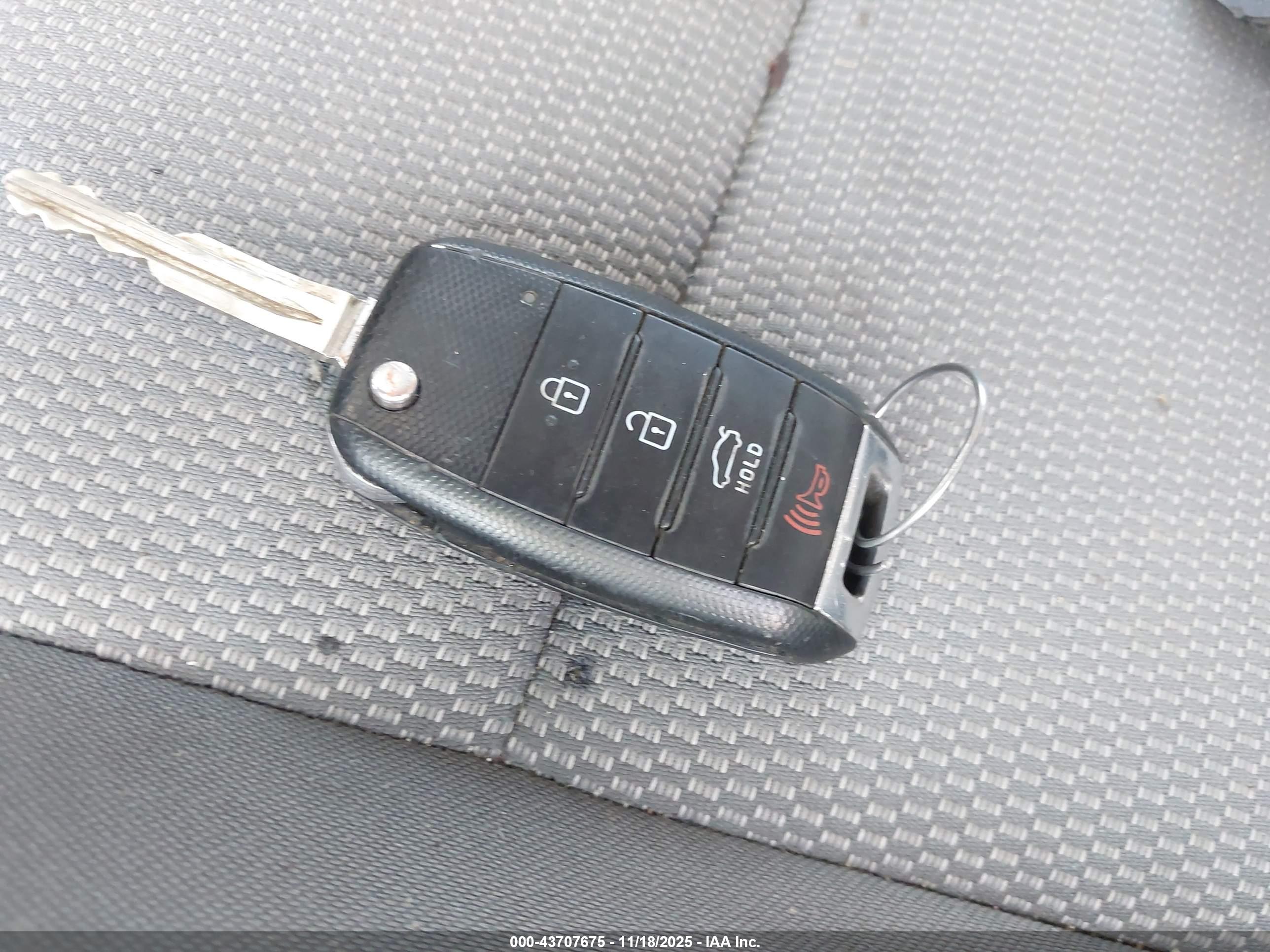 KIA FORTE image 11