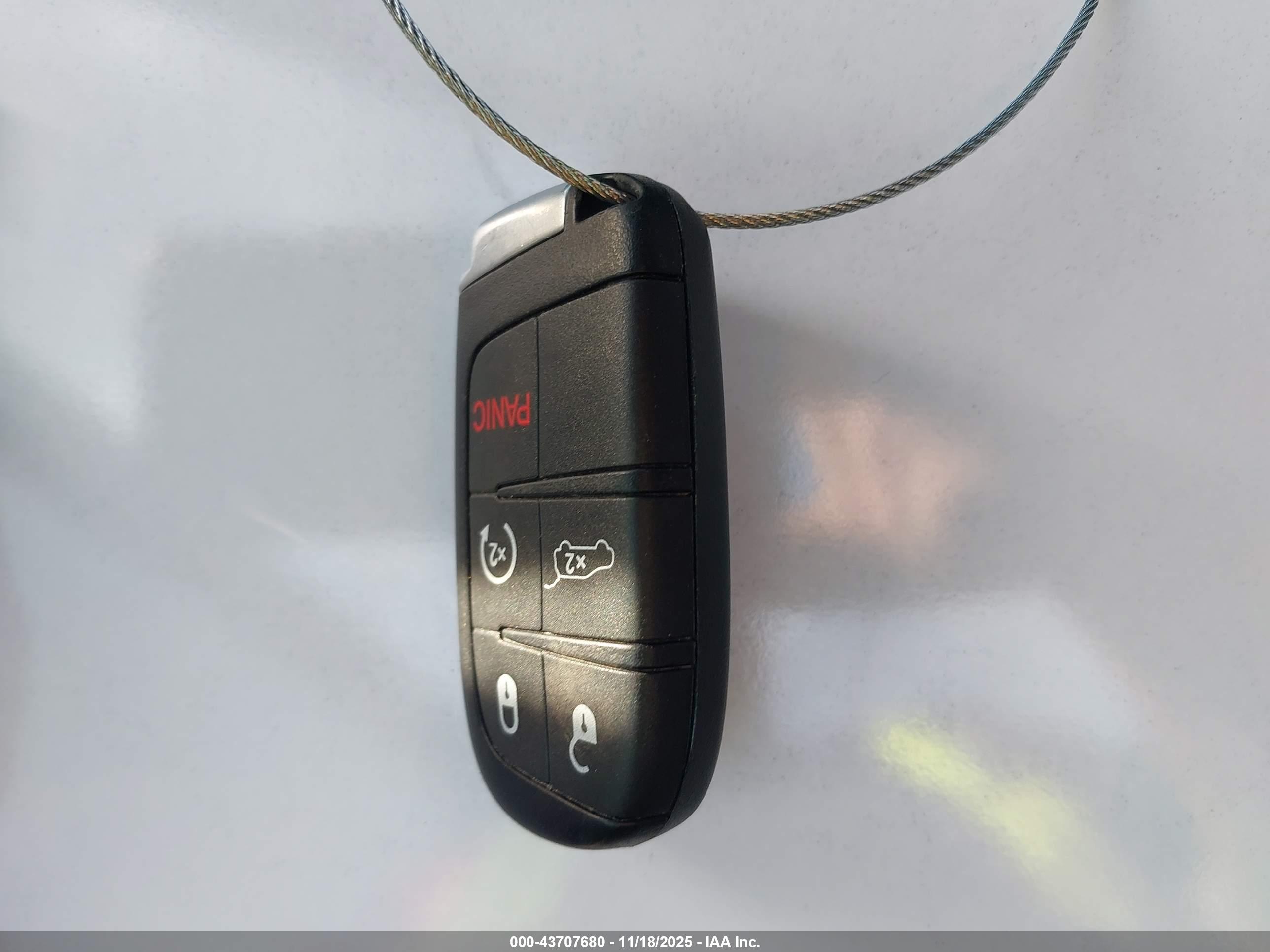 JEEP GRAND image 11