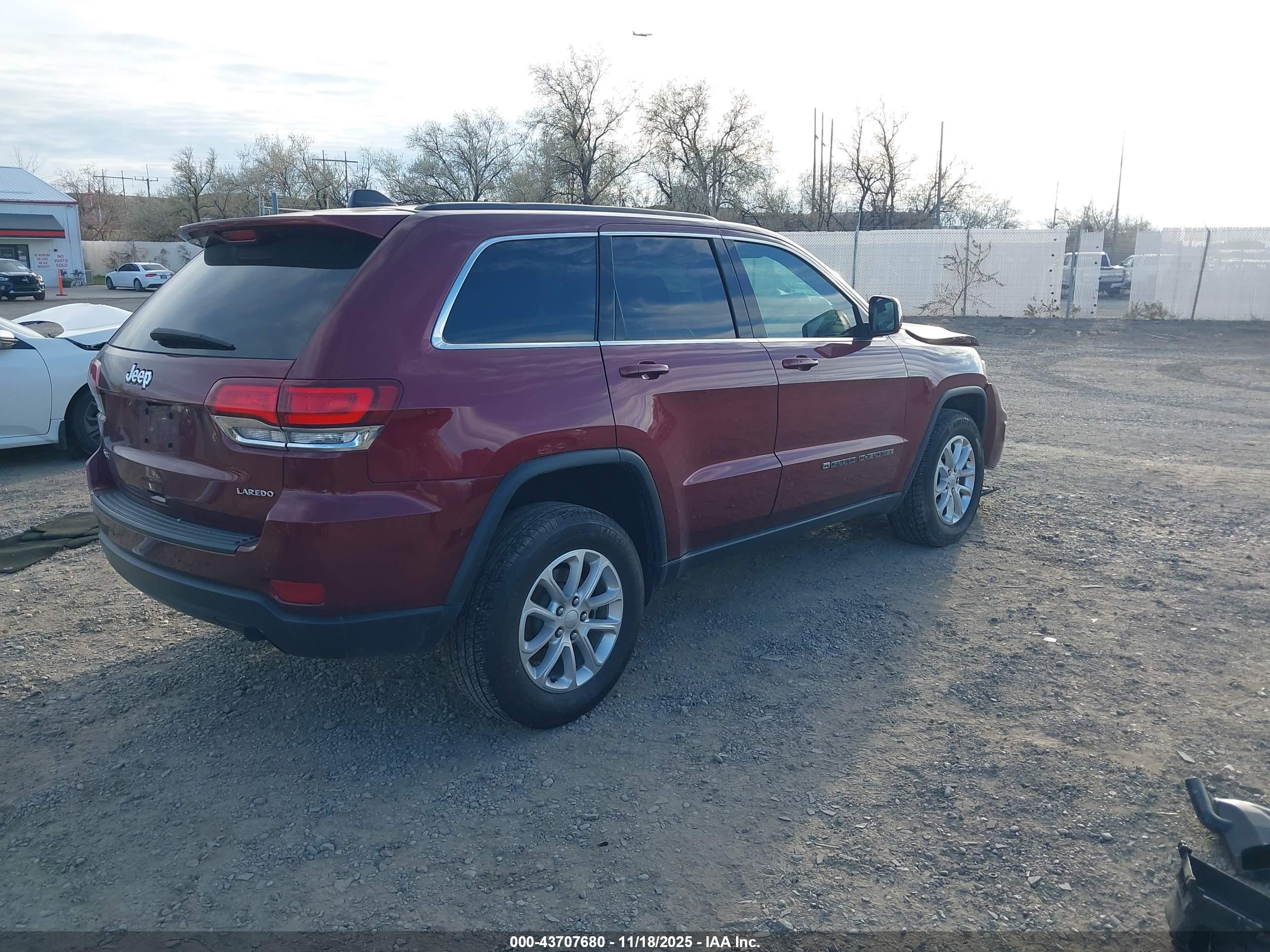 JEEP GRAND image 4
