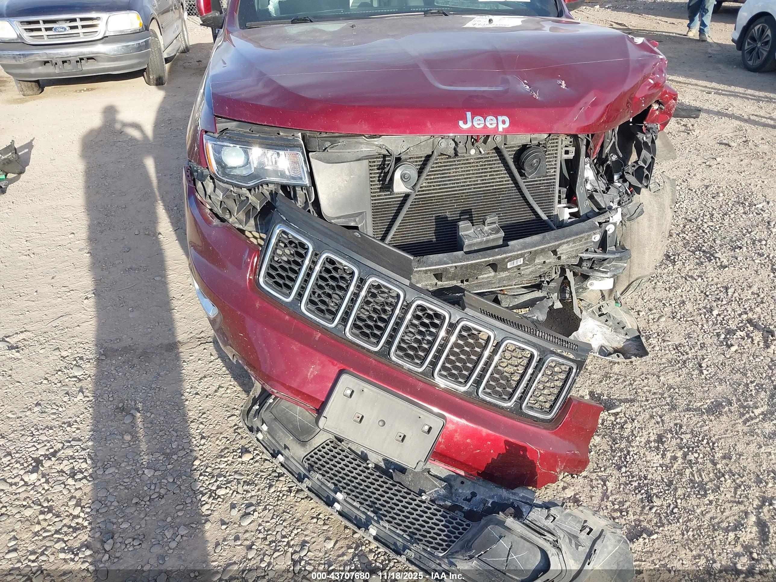 JEEP GRAND image 6