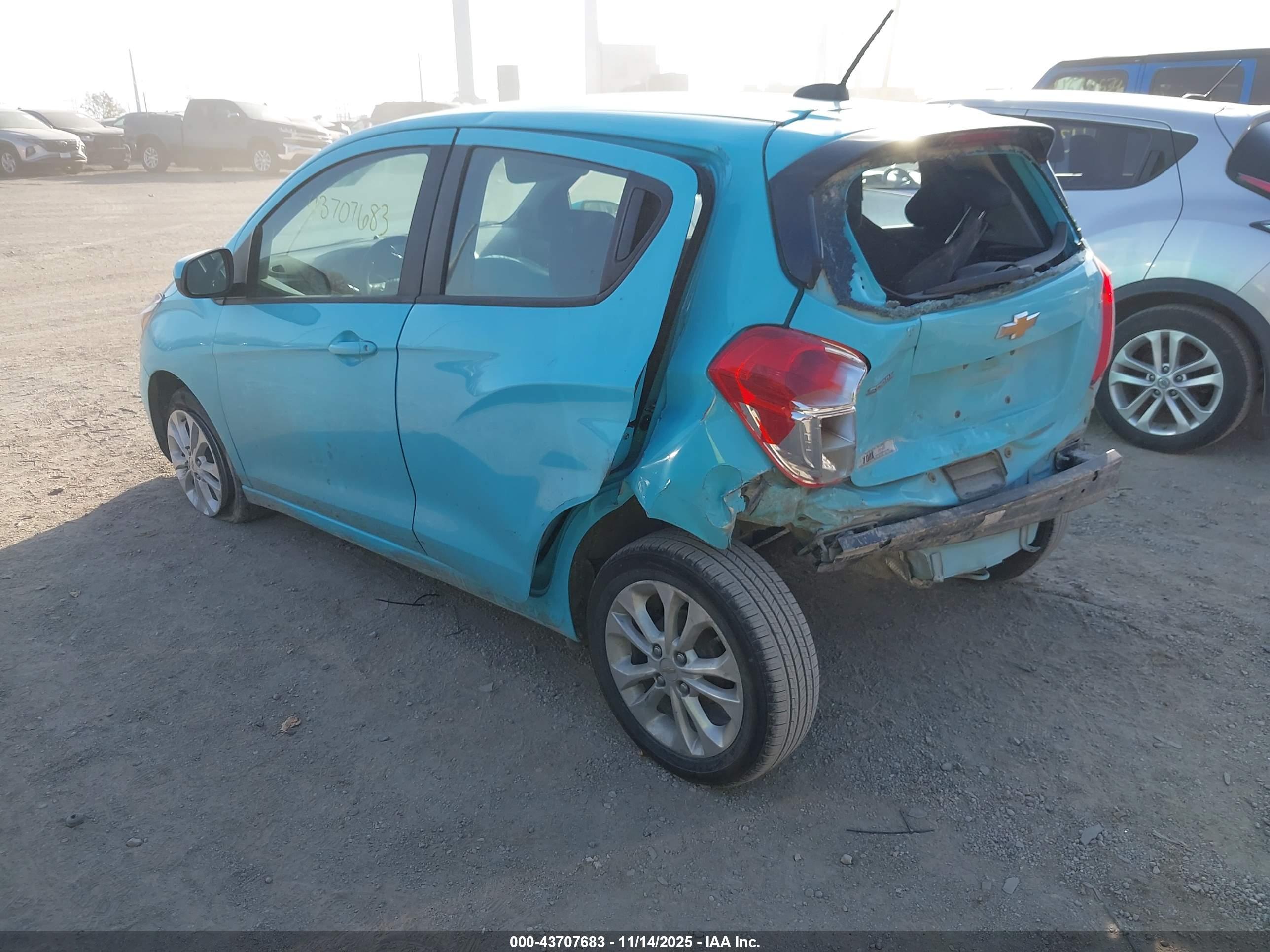 CHEVROLET SPARK image 3