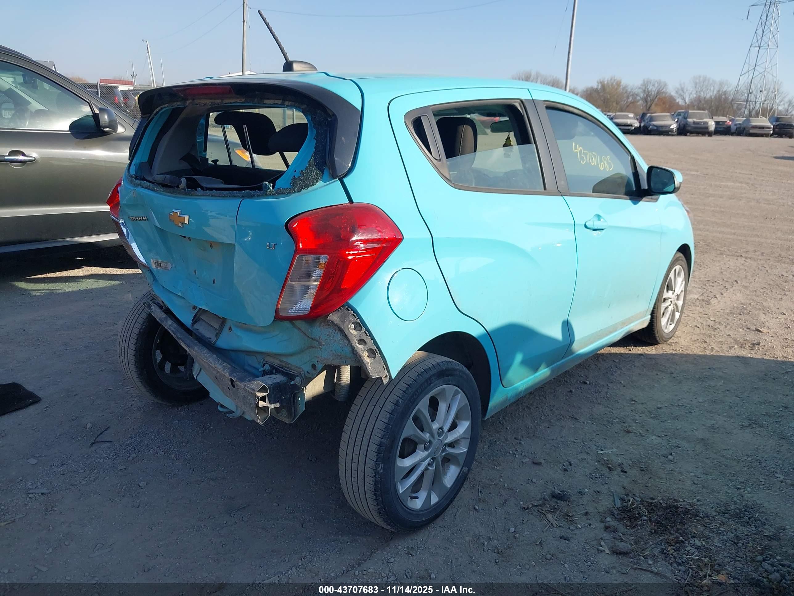 CHEVROLET SPARK image 4